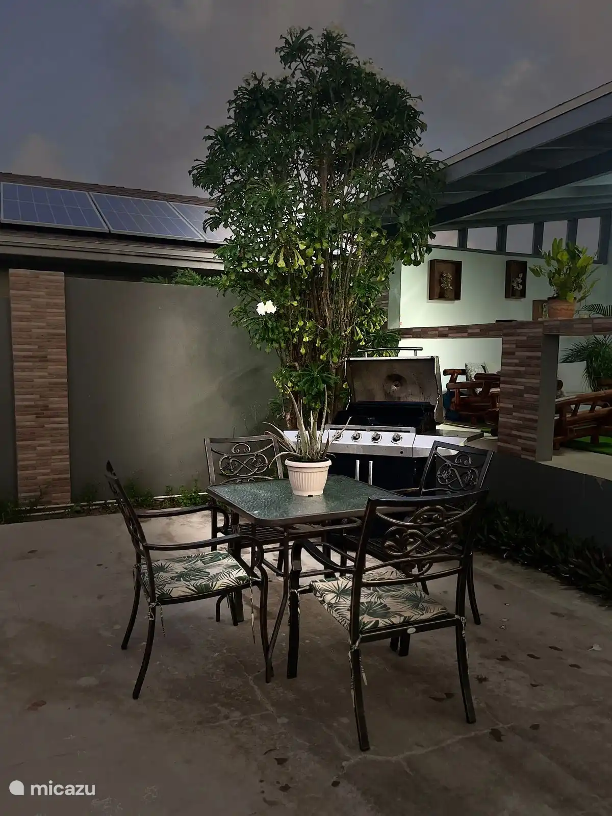 Bbq with sitting area