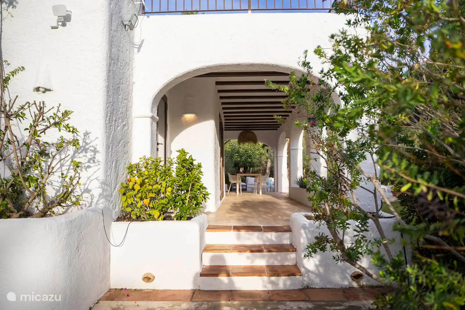 Entrance to the villa Esencia de Altea.