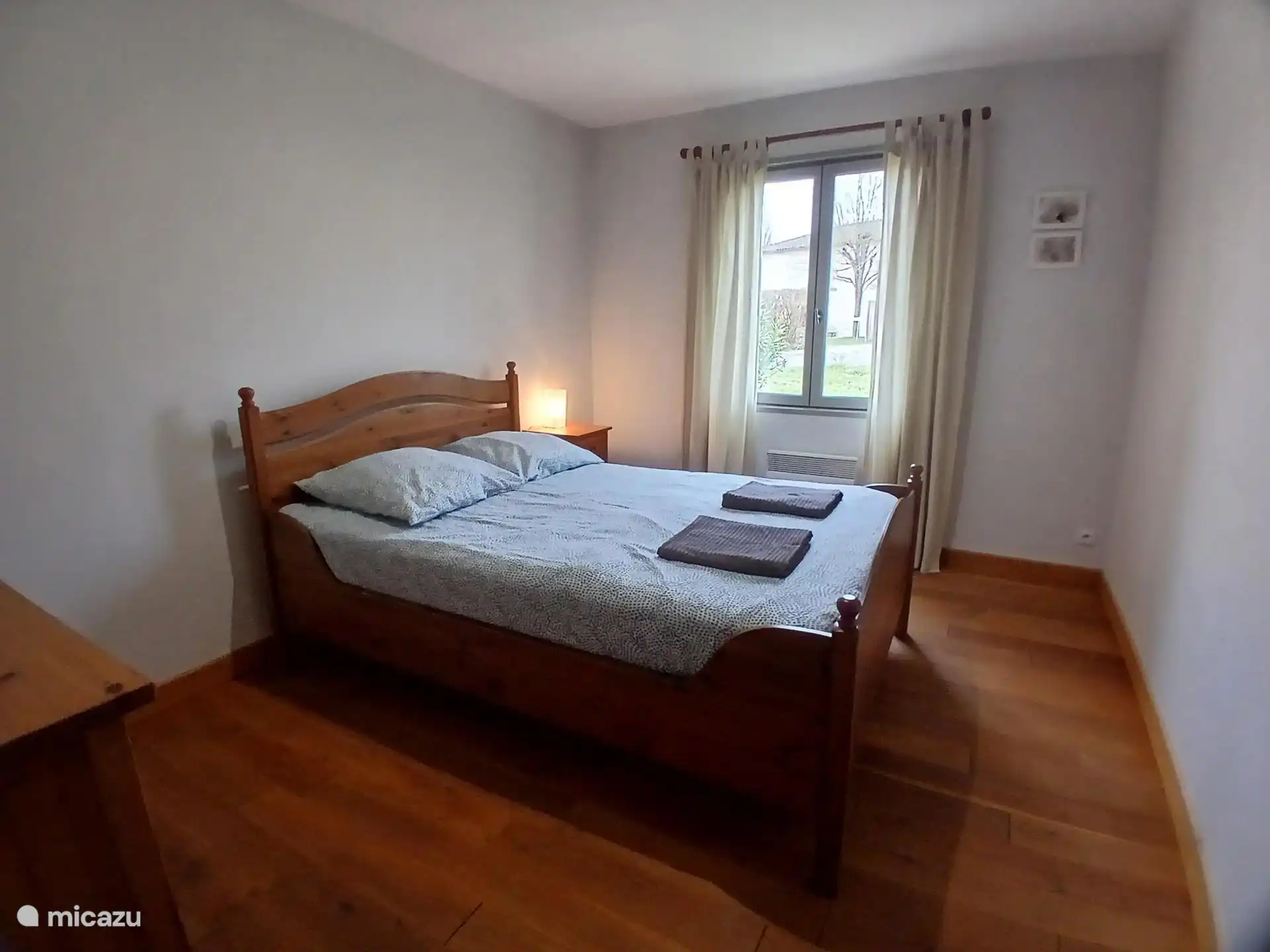 Tweepersoonskamer met dubbel bed