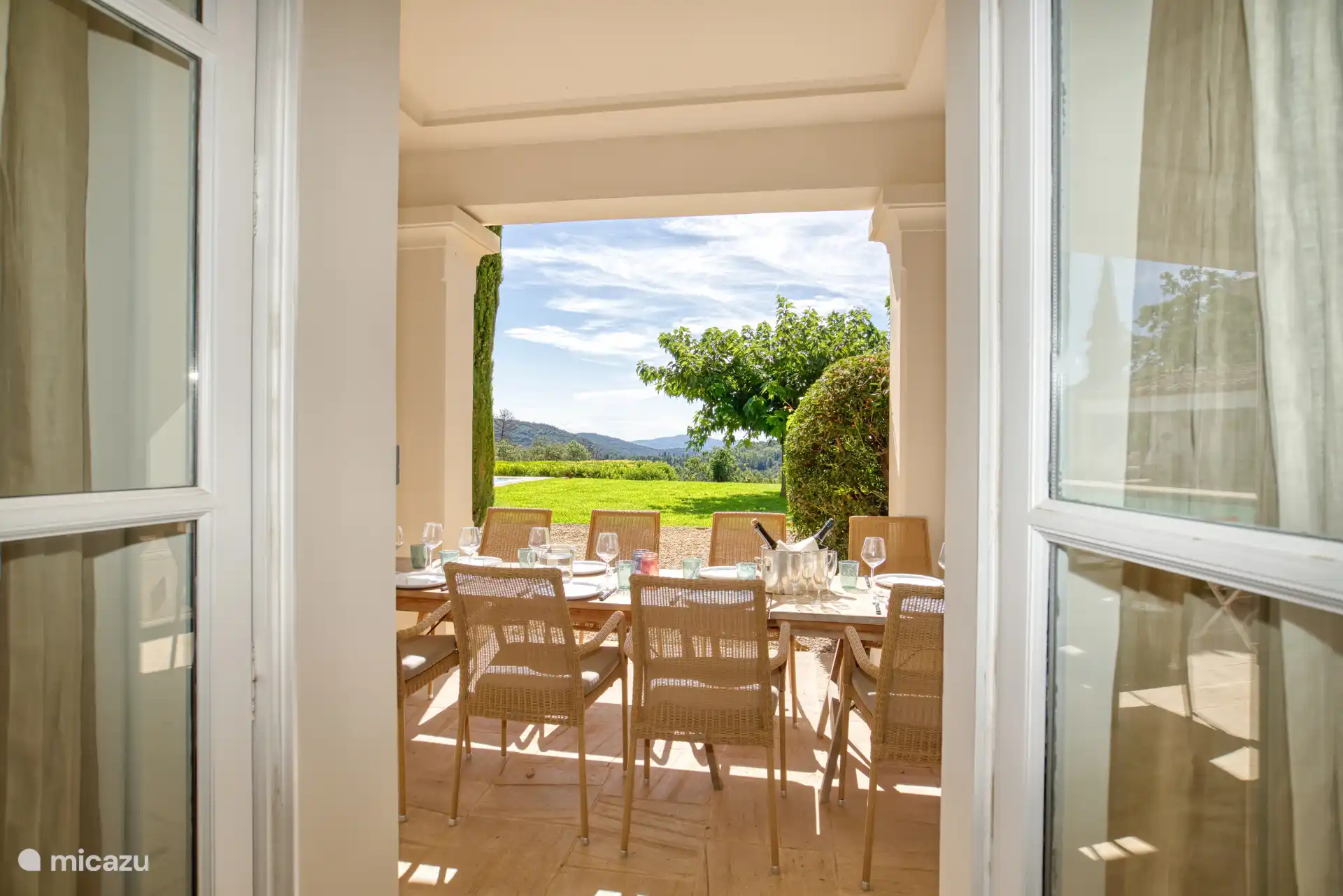 Outdoor dining area with stunning view