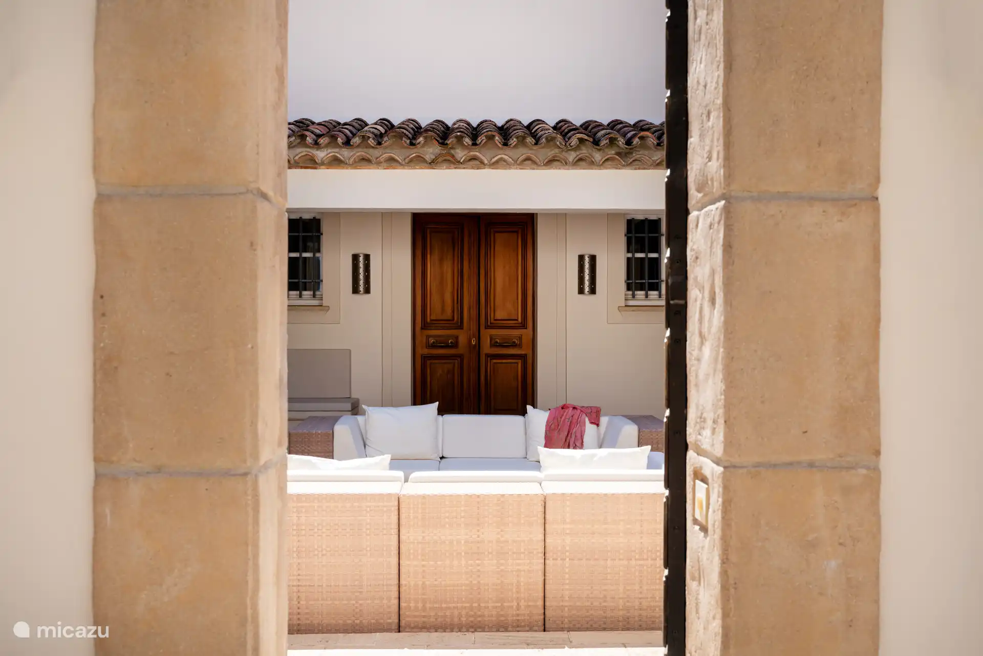 Entrance view, patio