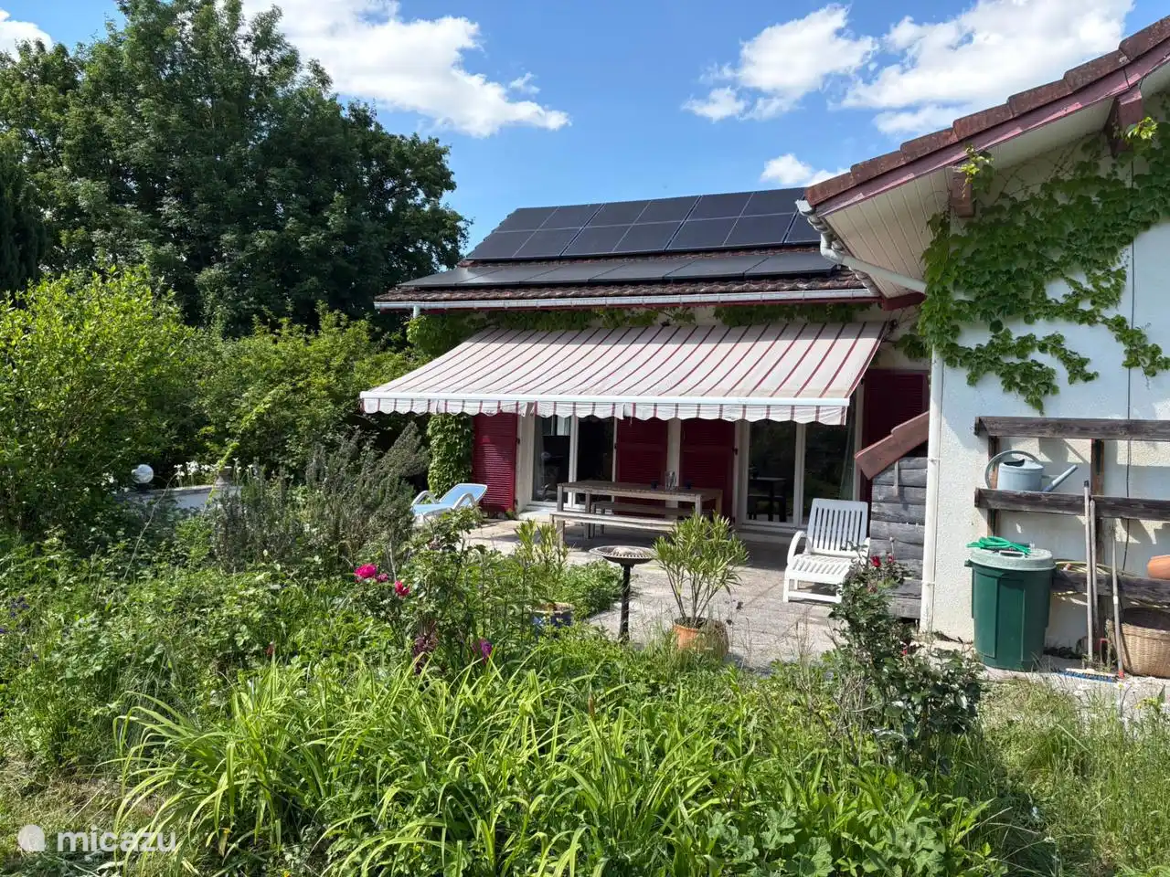 zuiderterras met Luifel