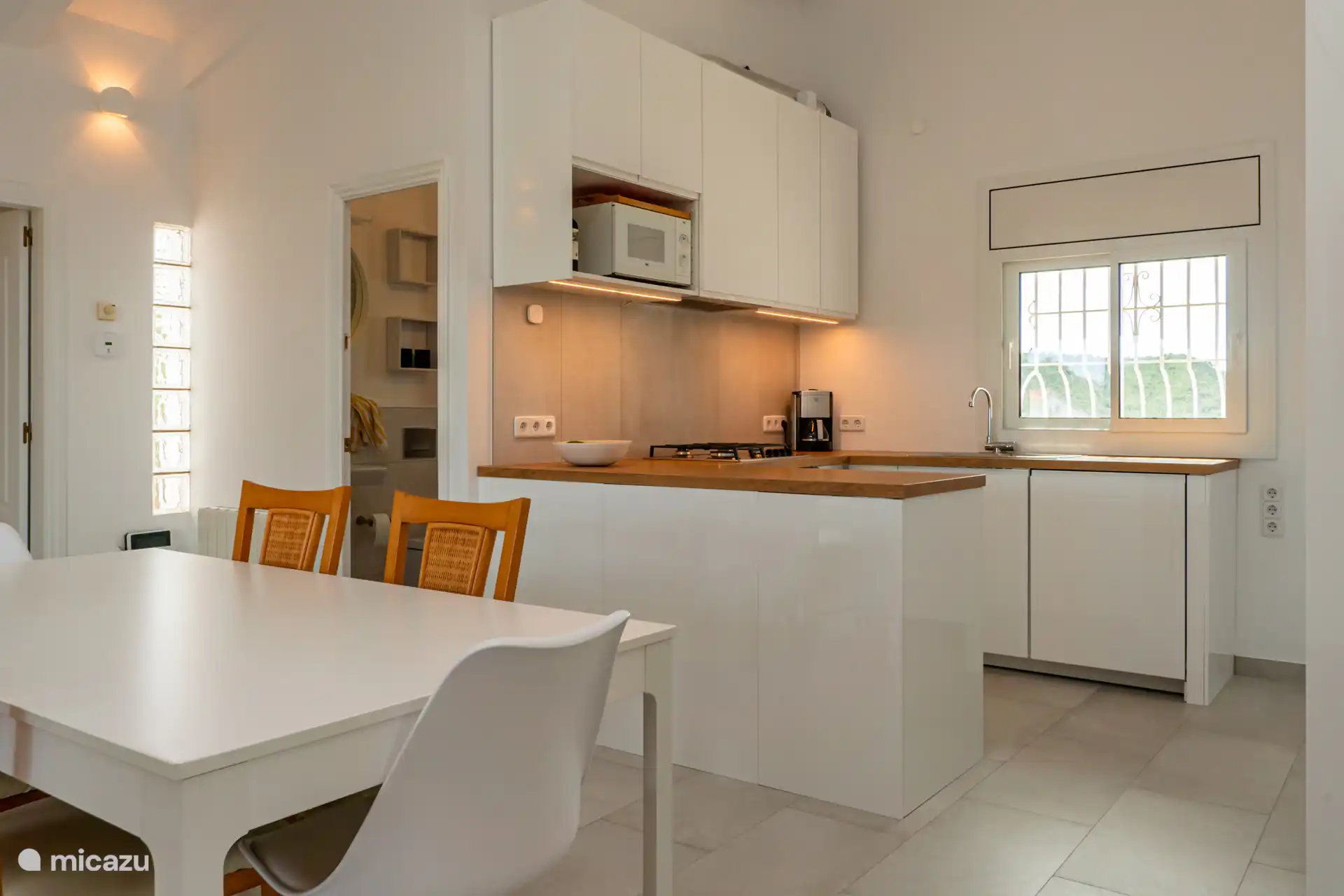 Eet- en keukenruimte