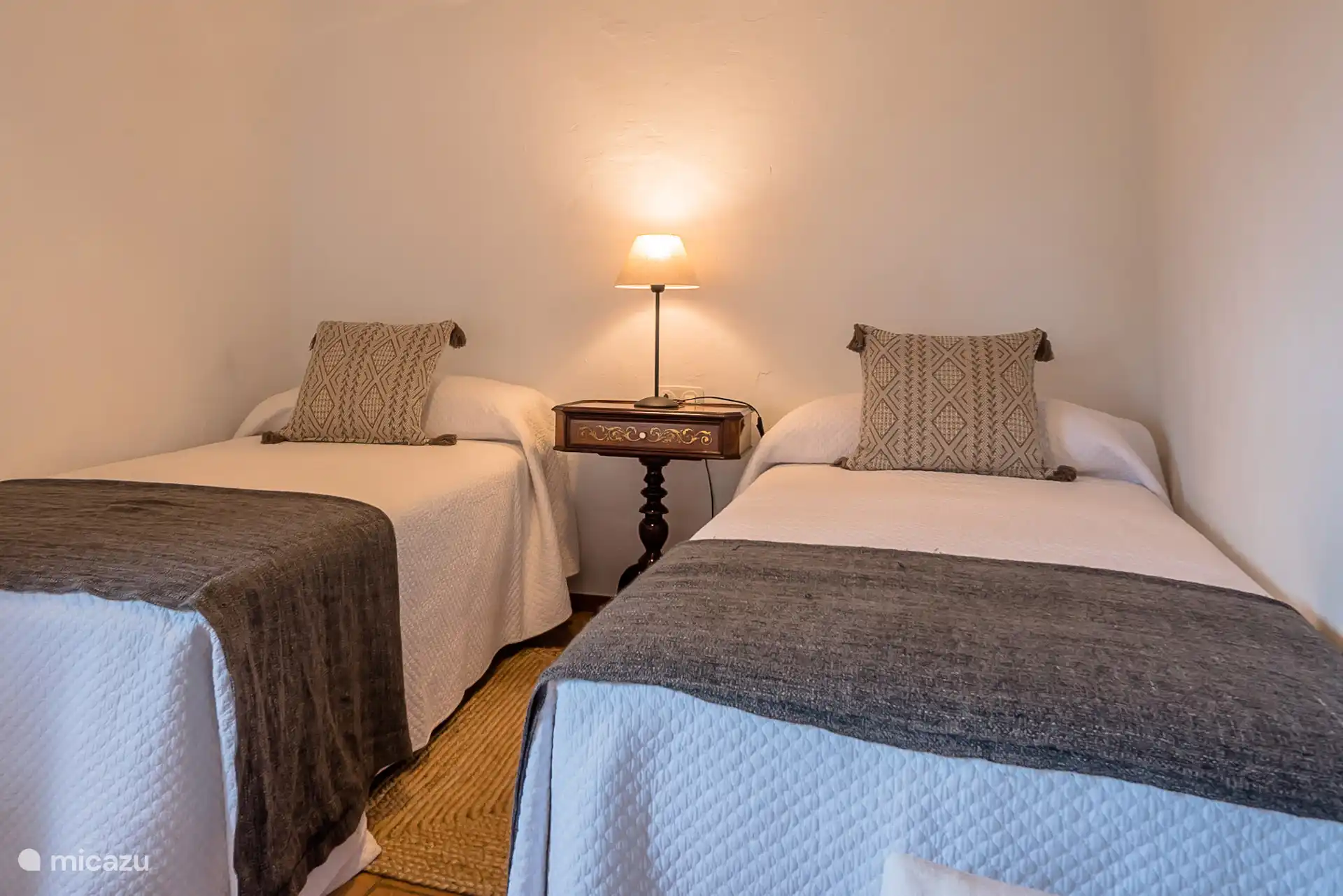 Tweepersoonskamer - eerste verdieping