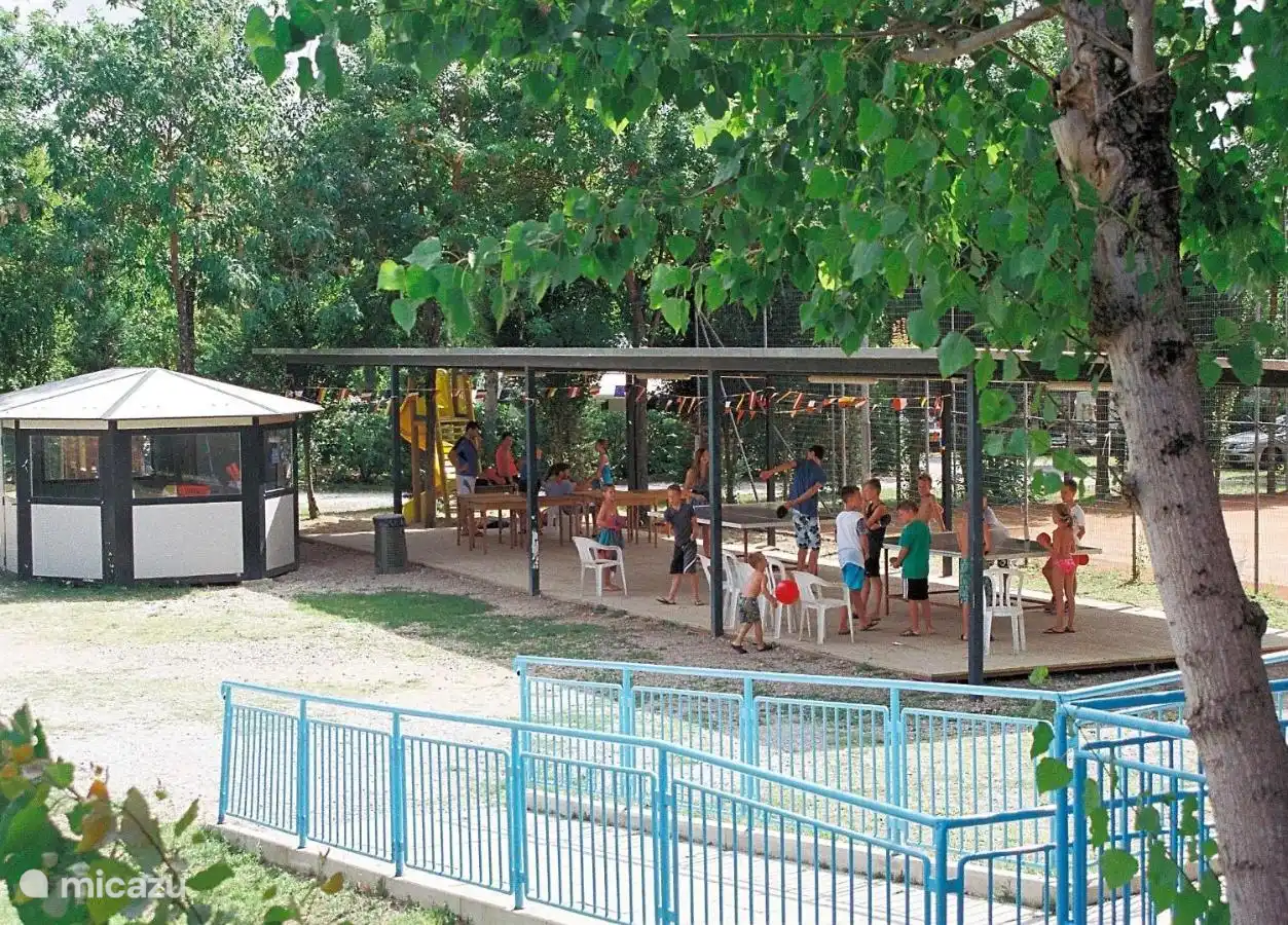 Animatie plek 
Tafeltennistafel 