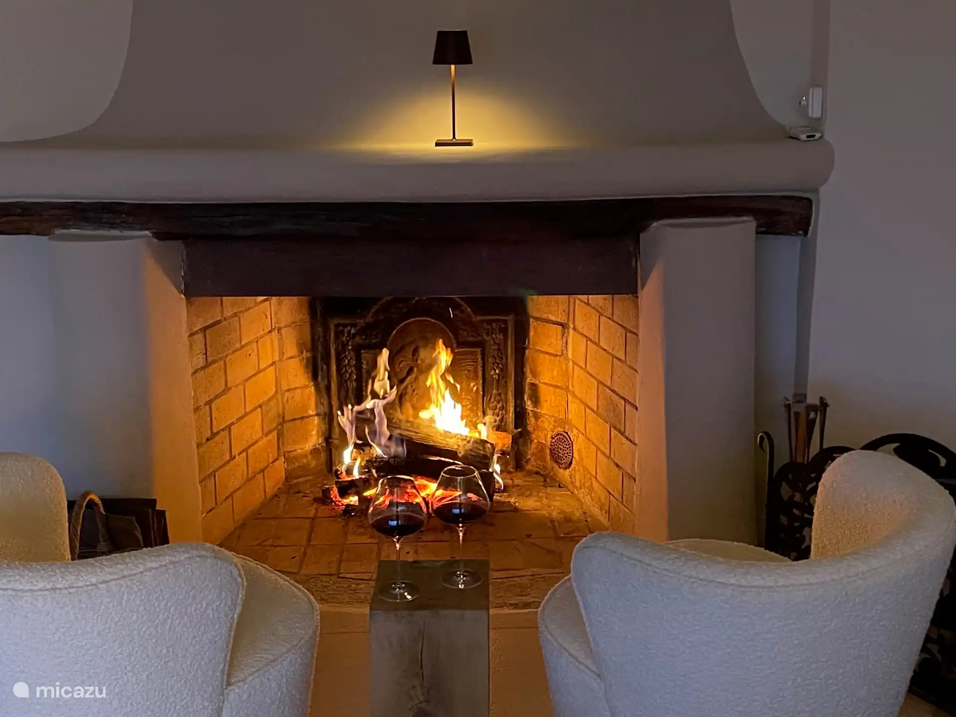 Gemütlicher Romantik-Kamin