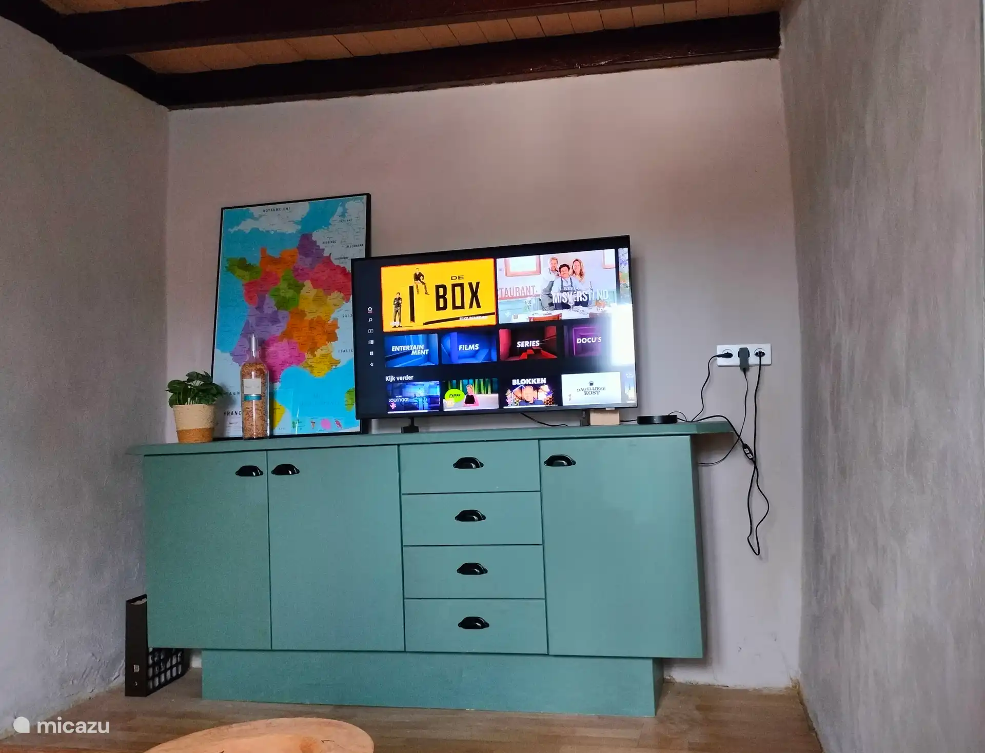 Tv kamer met Nederlandse en Vlaamse zenders