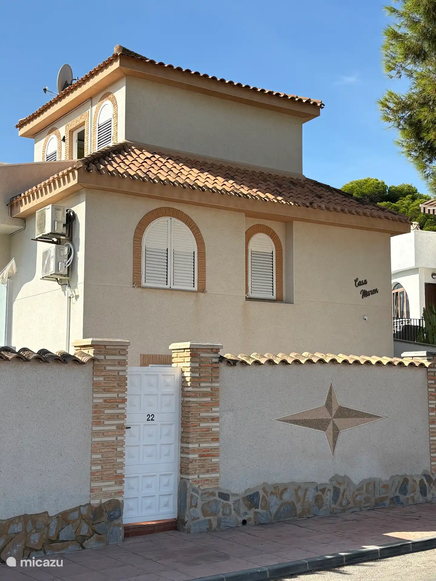 Front holiday home Casa Maren