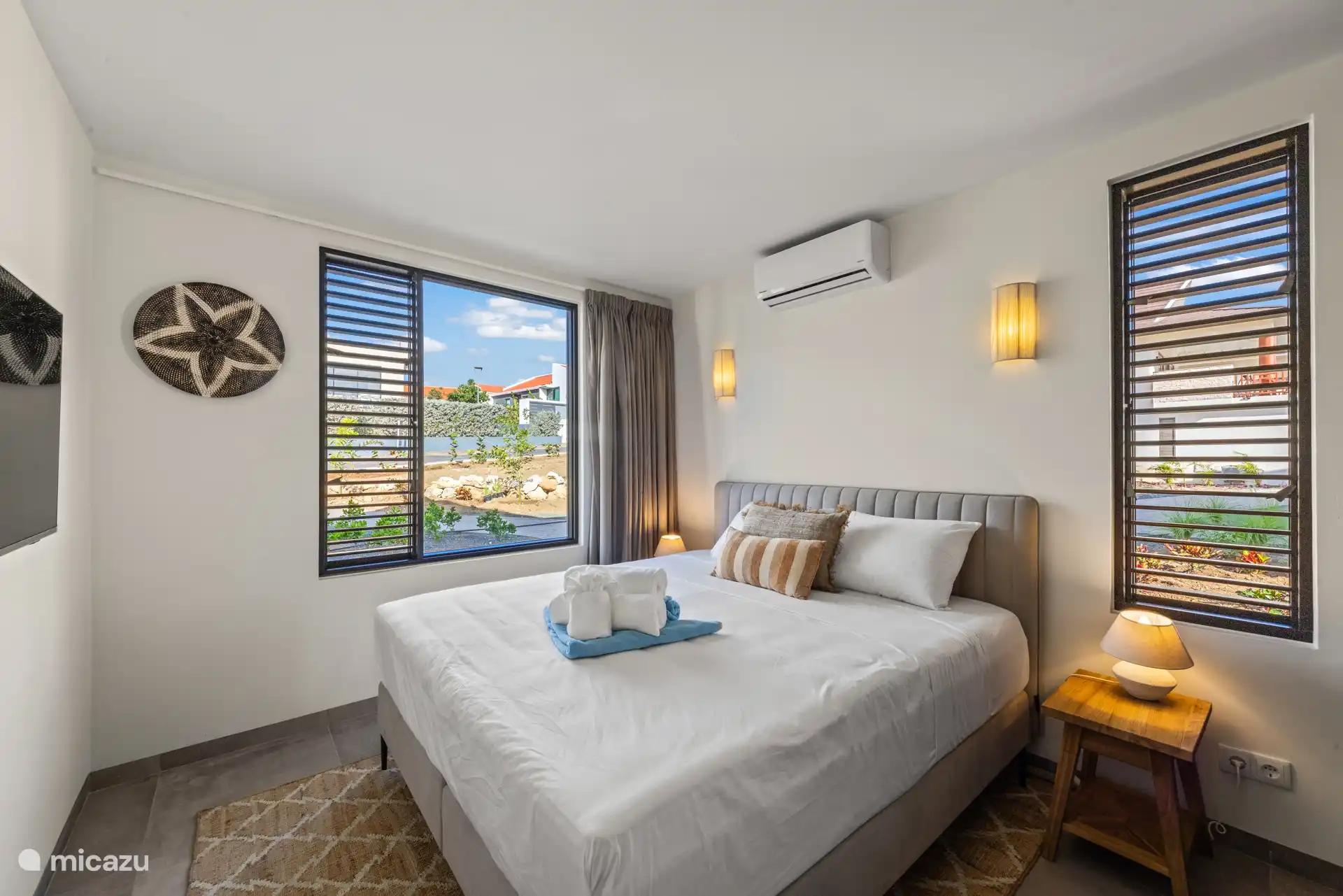 Villa Jazmyn, your stylish 4-bedroom retreat.