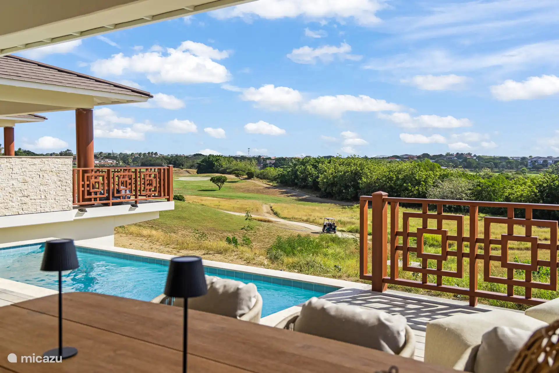 Start your day with coffee overlooking the golf course, relax by the pool in the afternoon and enjoy breathtaking sunsets during the golden hour.