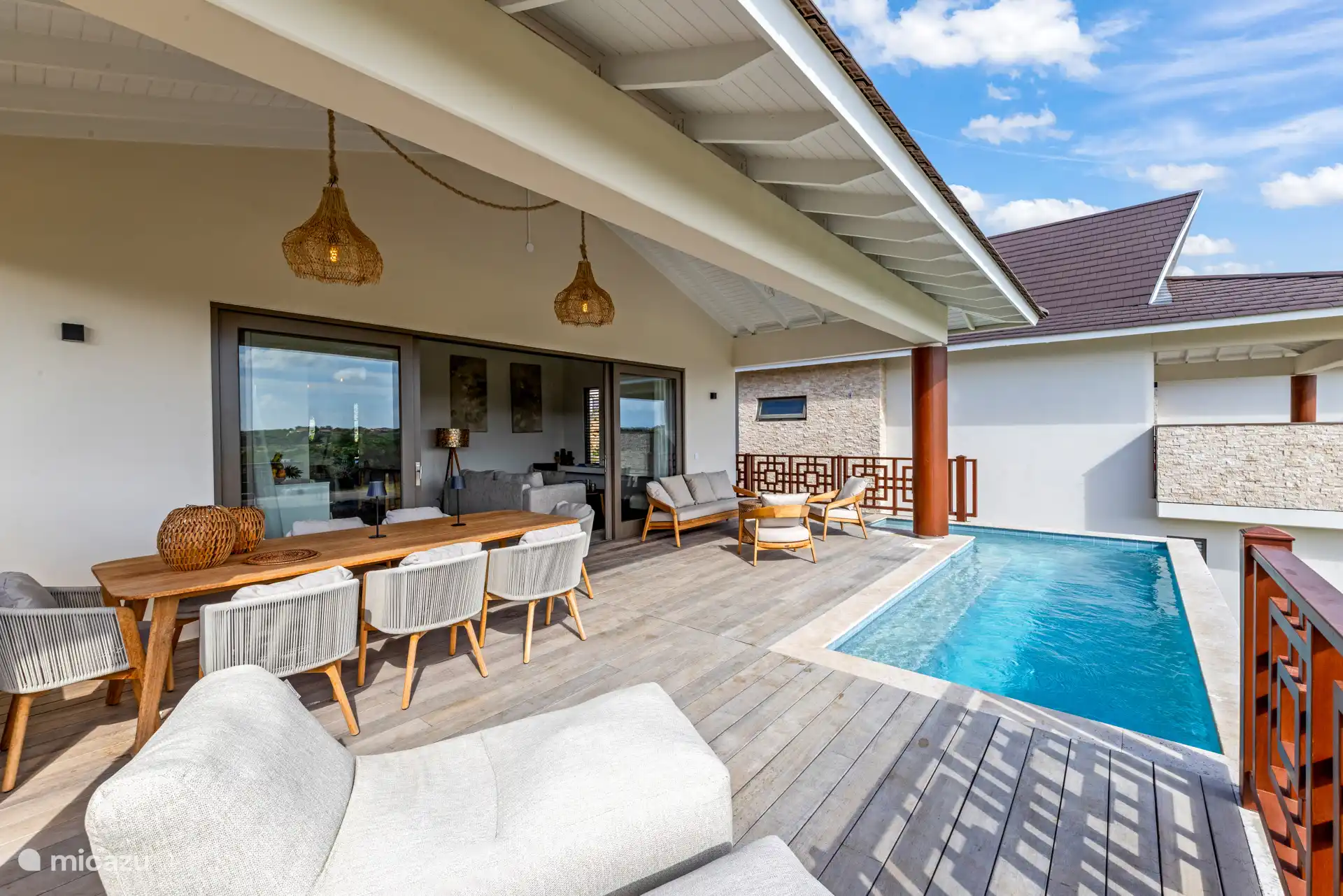 Private swimming pool with sun terrace