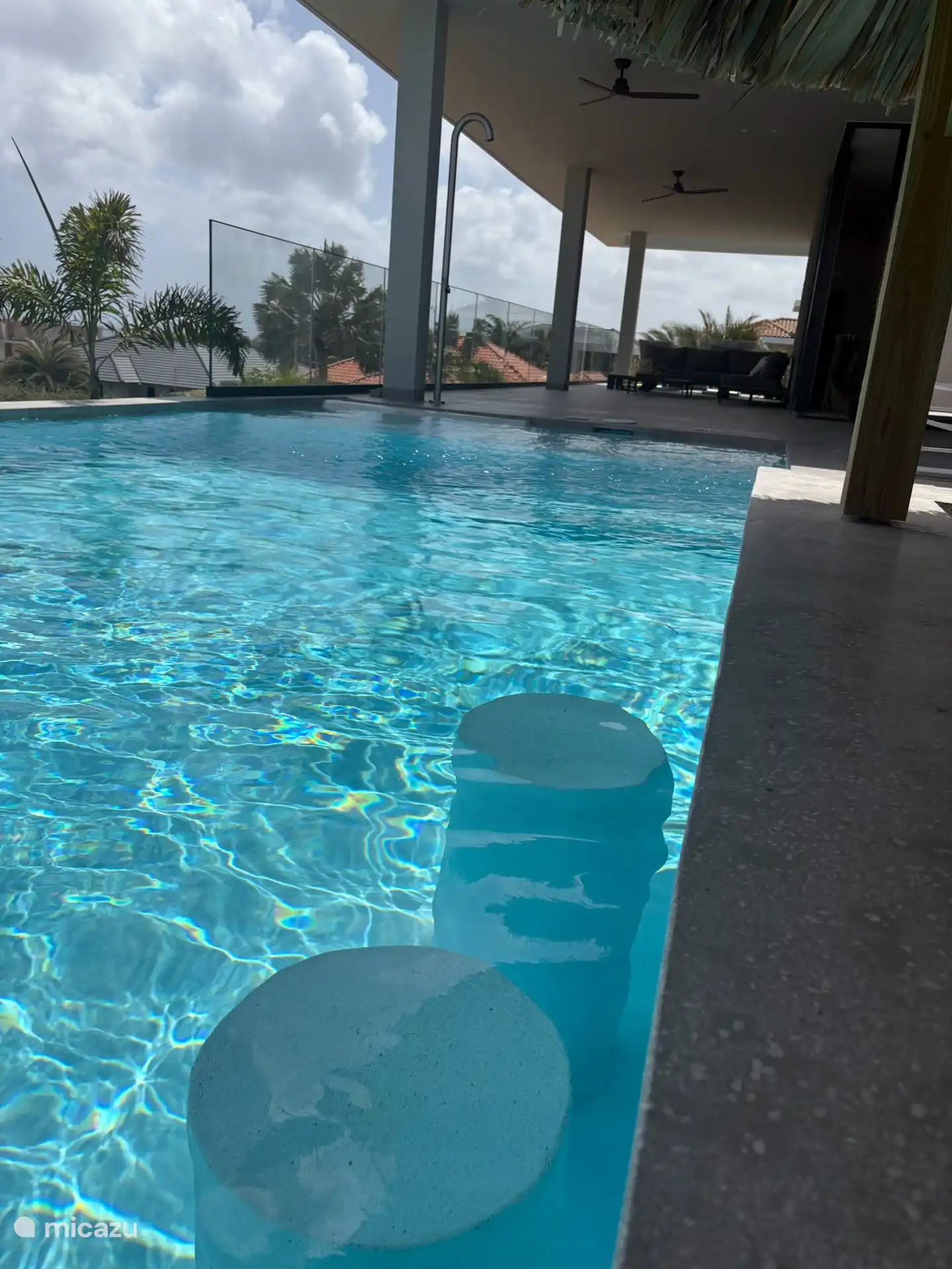 Barra de piscina
