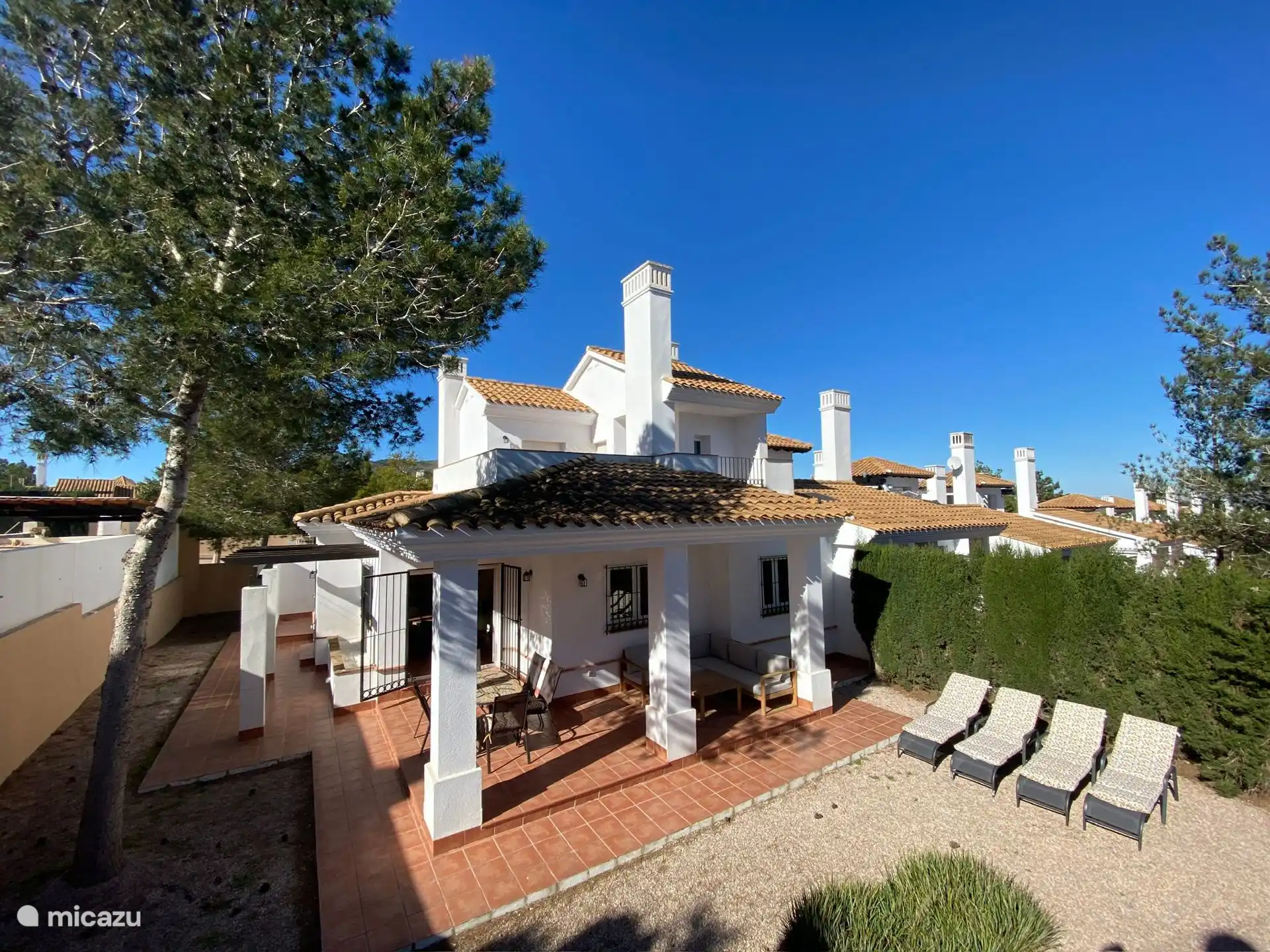 Parte trasera de la villa