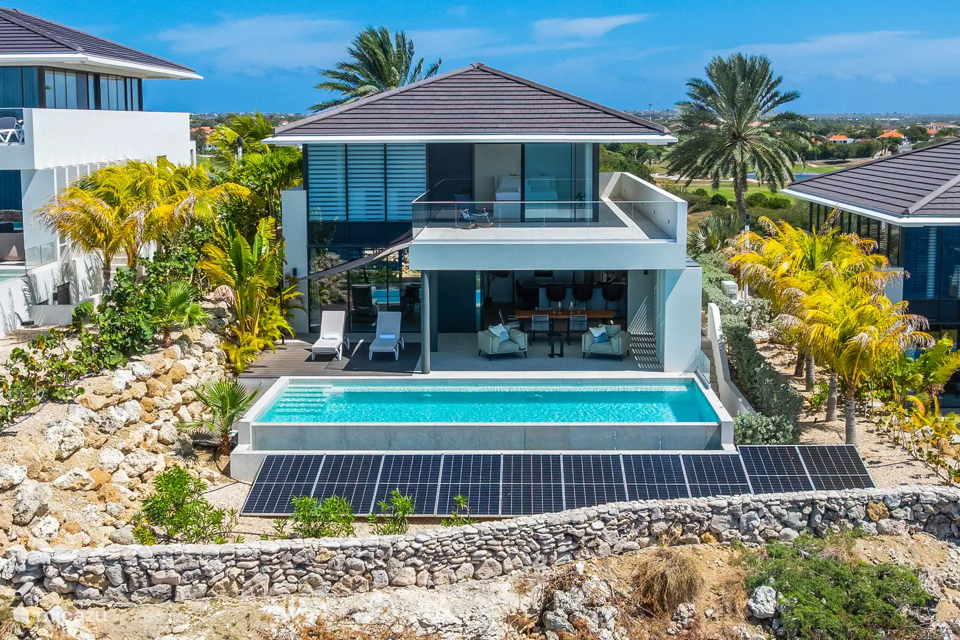 Rückansicht der Villa