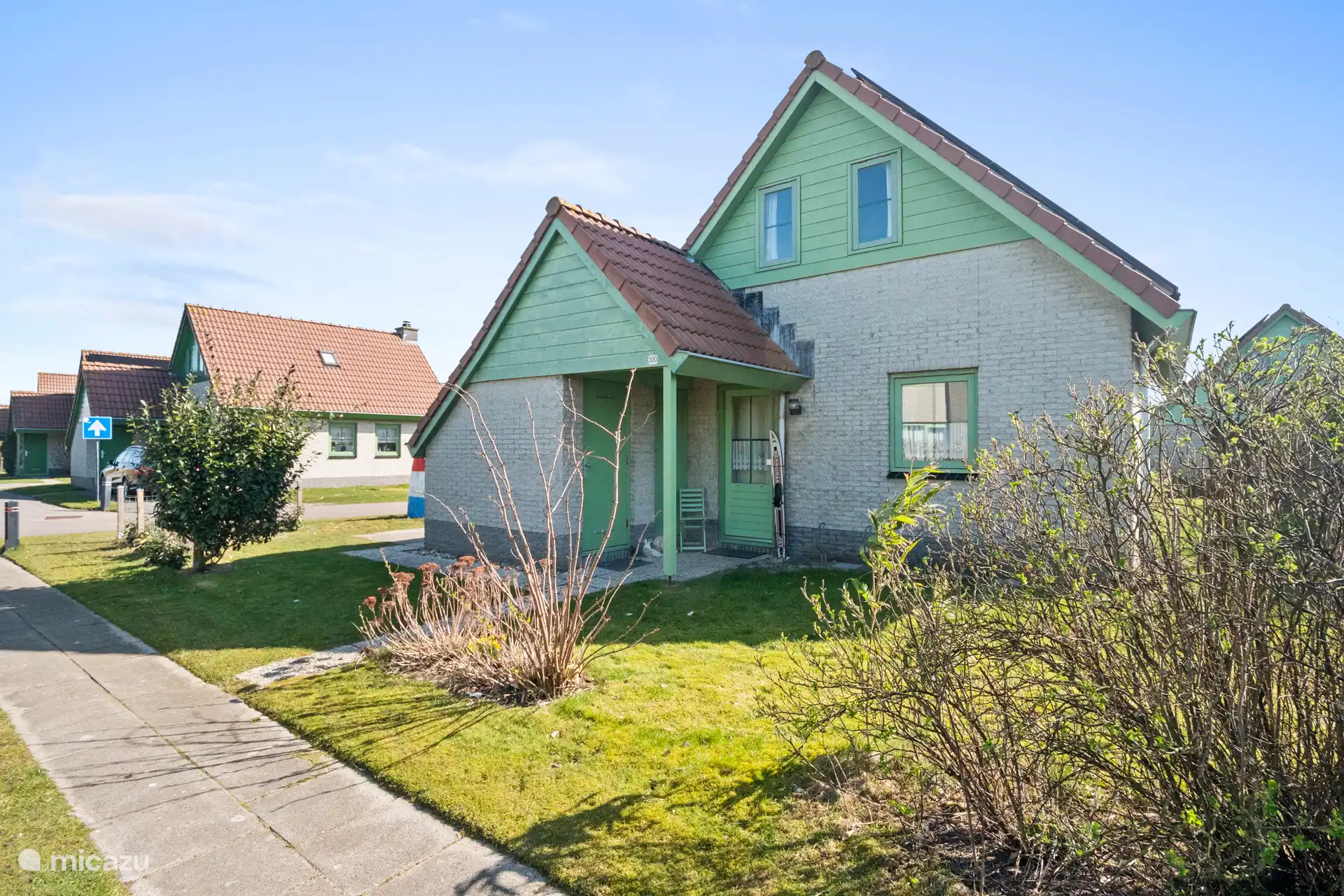  Sina en el parque De Strandslag en Países Bajos, Holanda del Norte, Julianadorp aan Zee - casa vacacional
