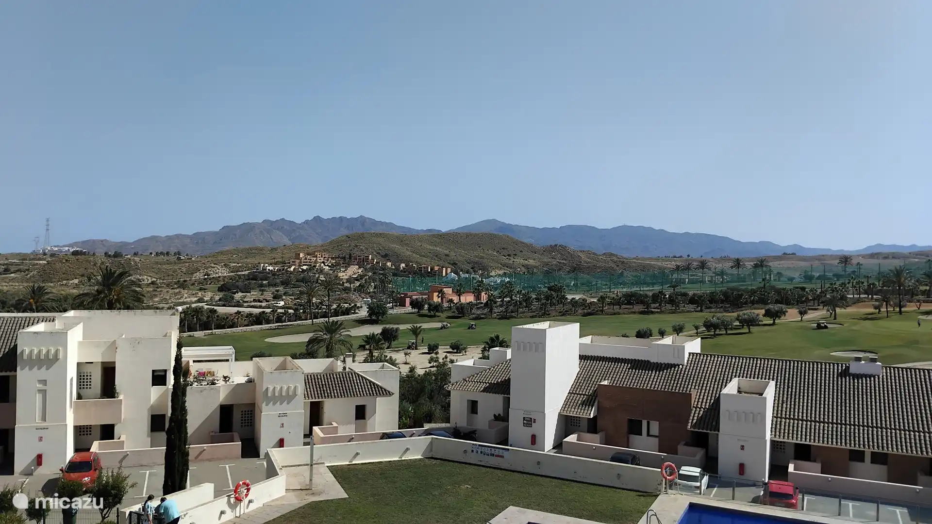 En vue des environs, on peut voir la Sierra Cabrera.