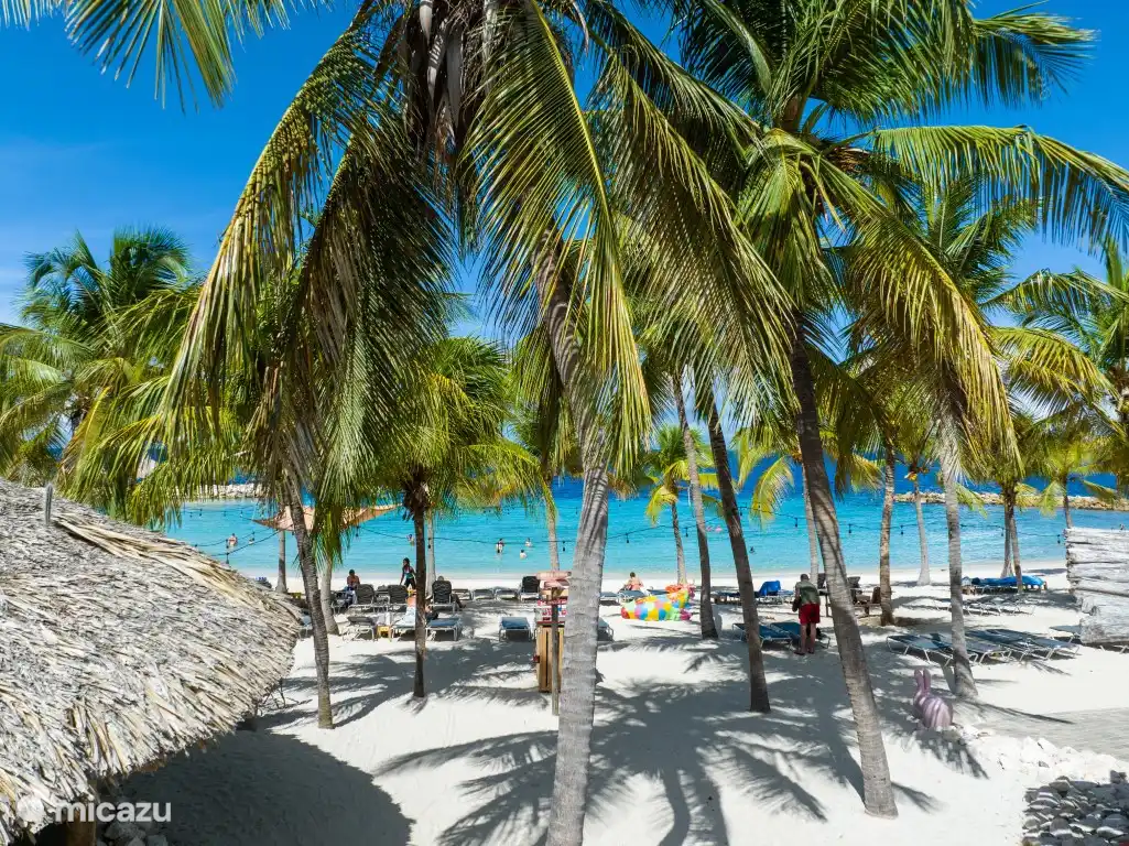 Playa de Blue Bay