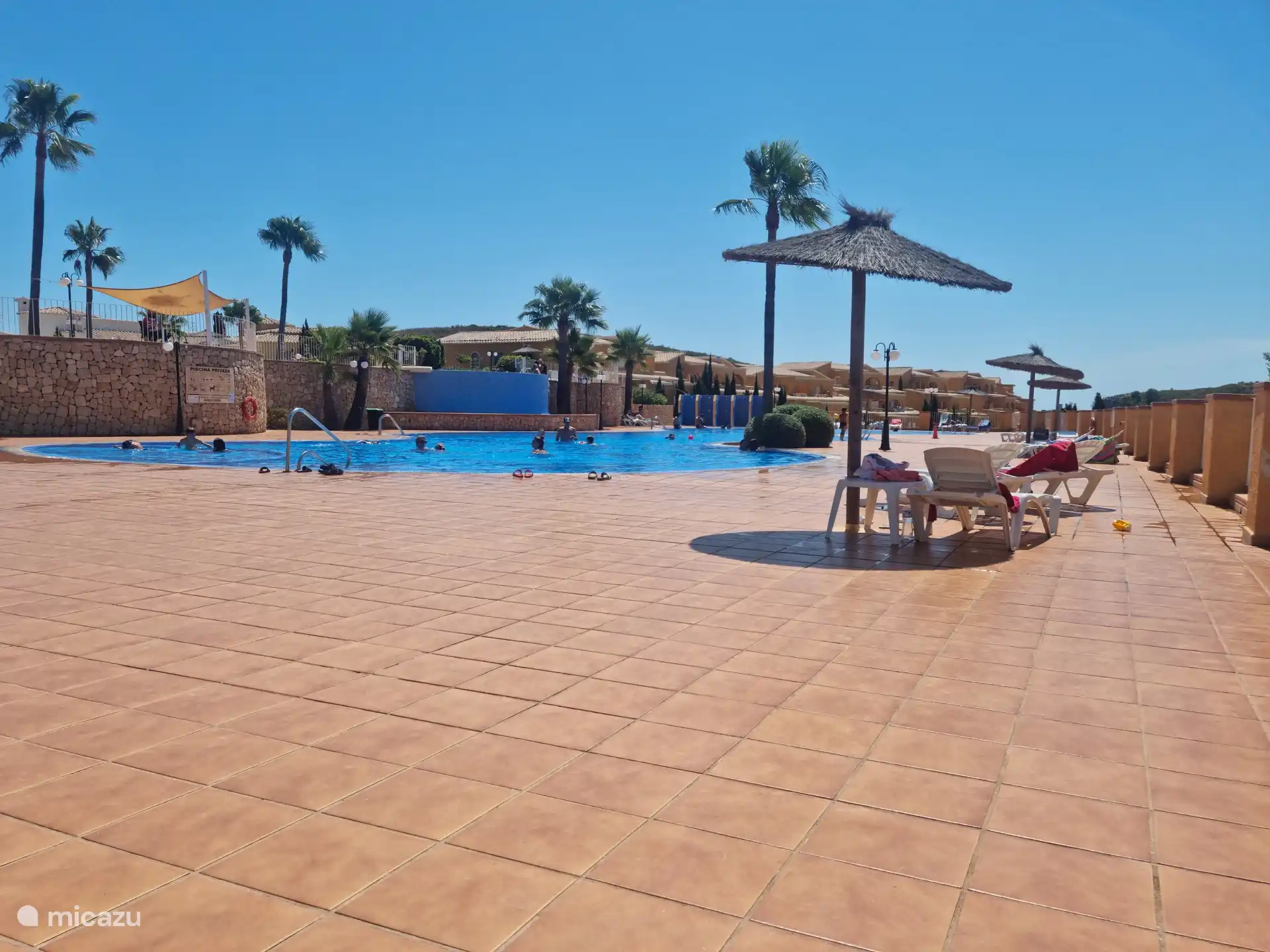Grande piscine dans l’appartement