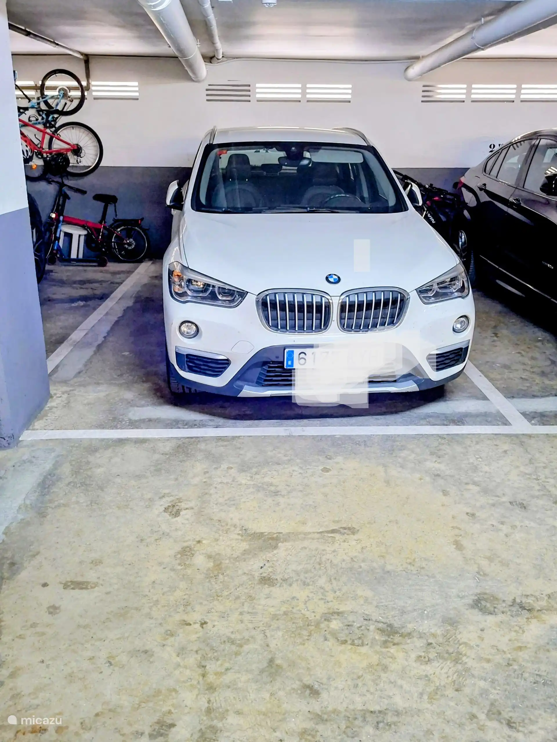 Private parking in the same building