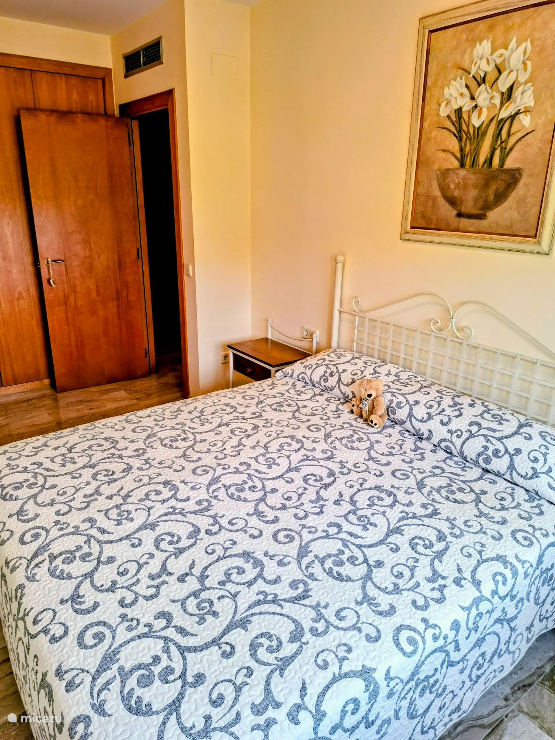 Second bedroom - double bed