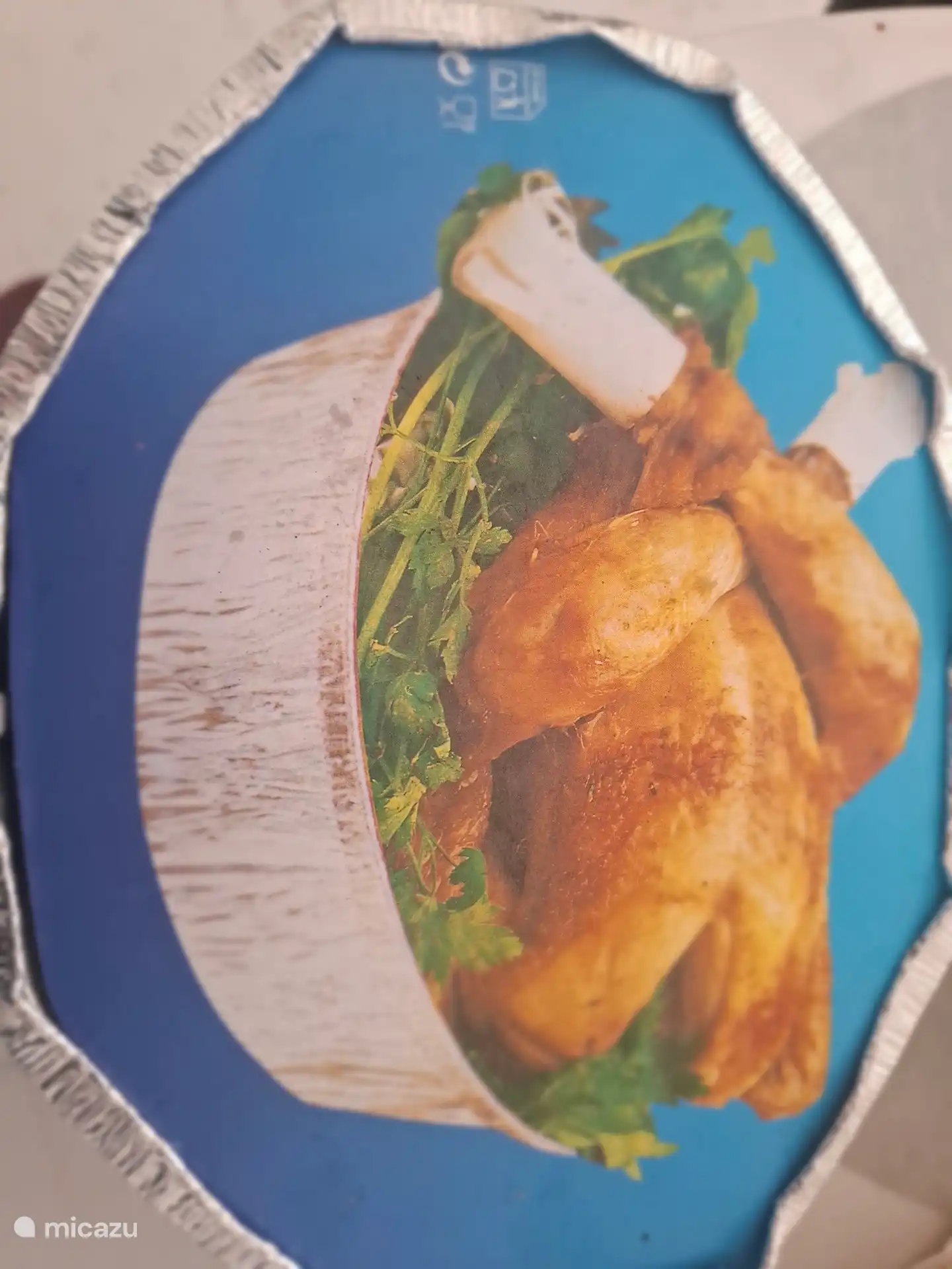 Iedere zaterdag vers gegrilde kip op de hoek van de straat.