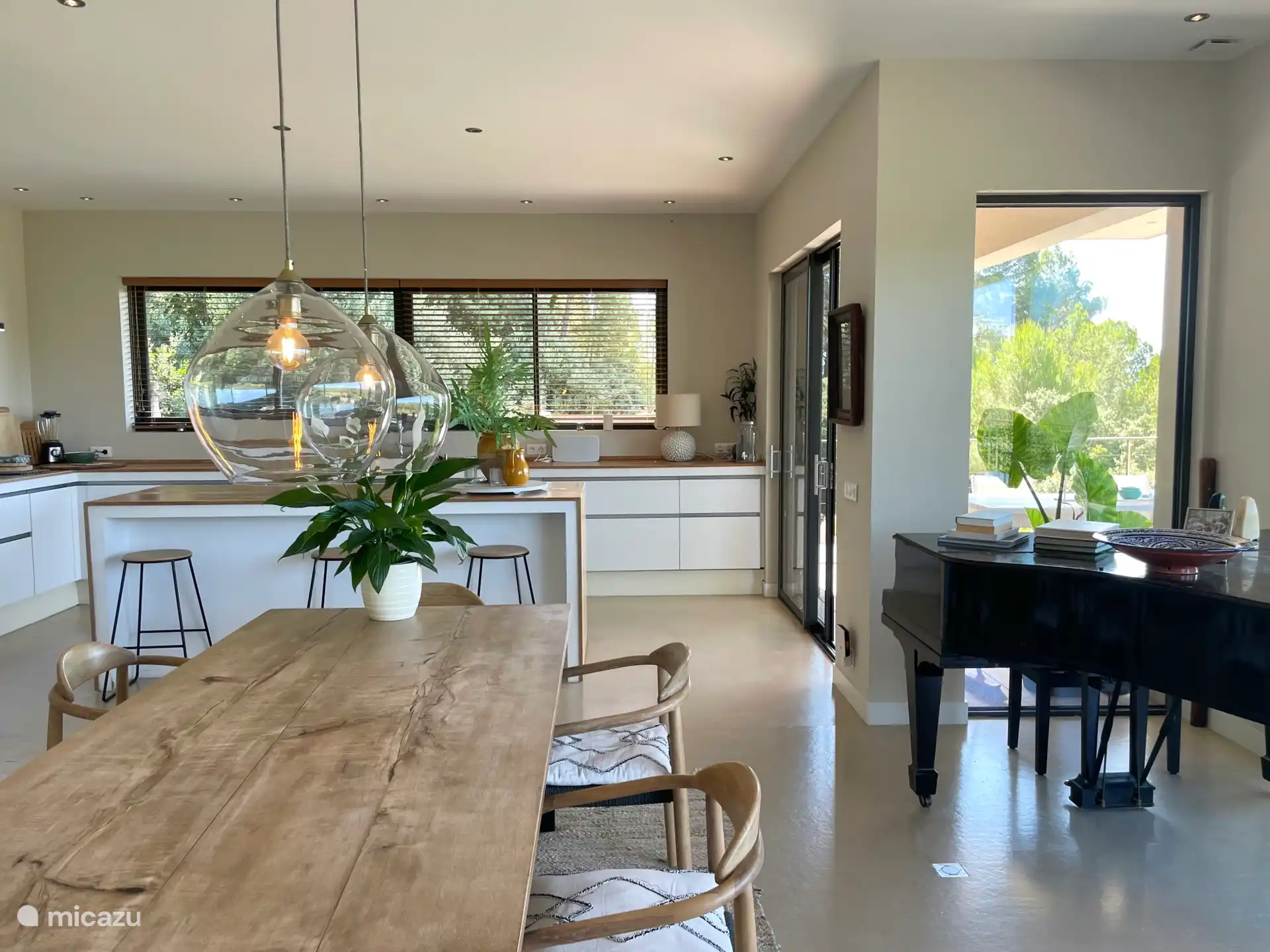 A Provence Property with a View in France, Var, Lorgues - Villa