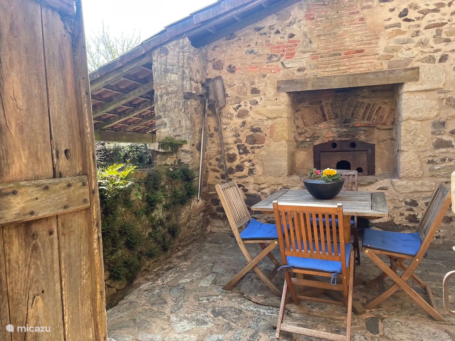 Gîte QUATRE terrasse