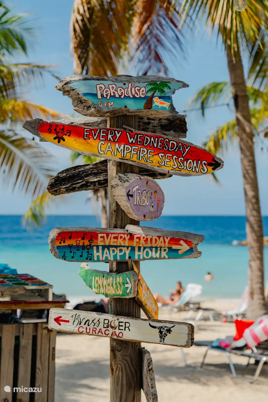 Op het strand (ca. 7 min lopen) vindt u een gezellig bar en meerdere restaurants. Het strand is voor gasten gratis toegankelijk.