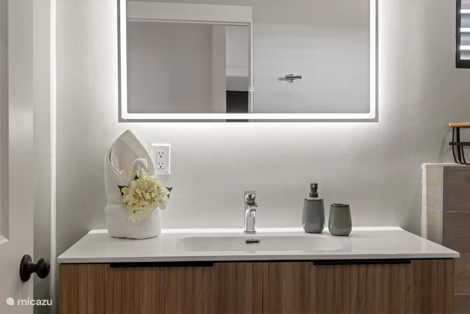 Lavabo et salle de bain au design élégant – pur plaisir pendant votre séjour