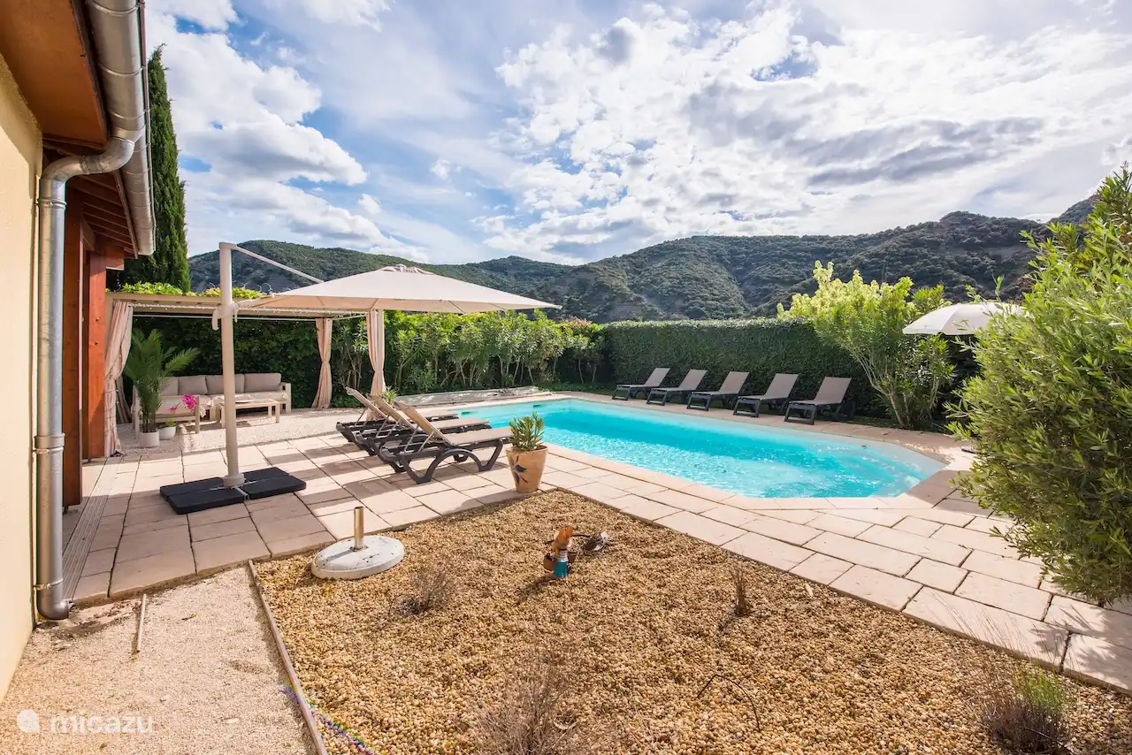 Villa Bella in Frankreich, Ardèche, Vallon-Pont-d'Arc - villa