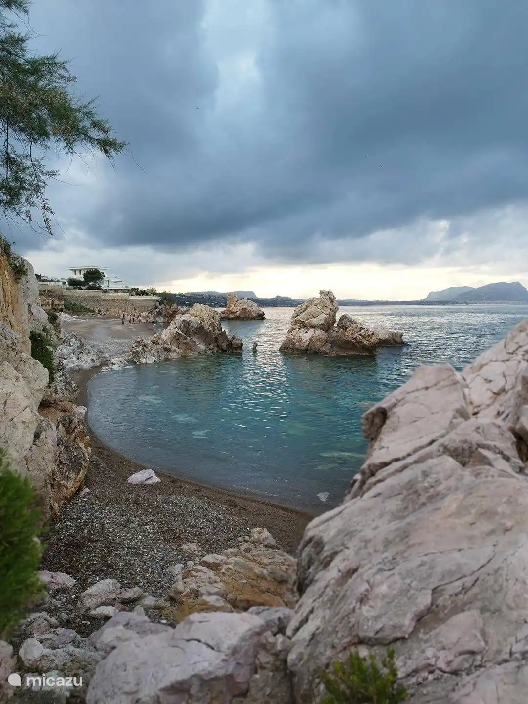 Playa ideal para familias con niños, a 3 km.