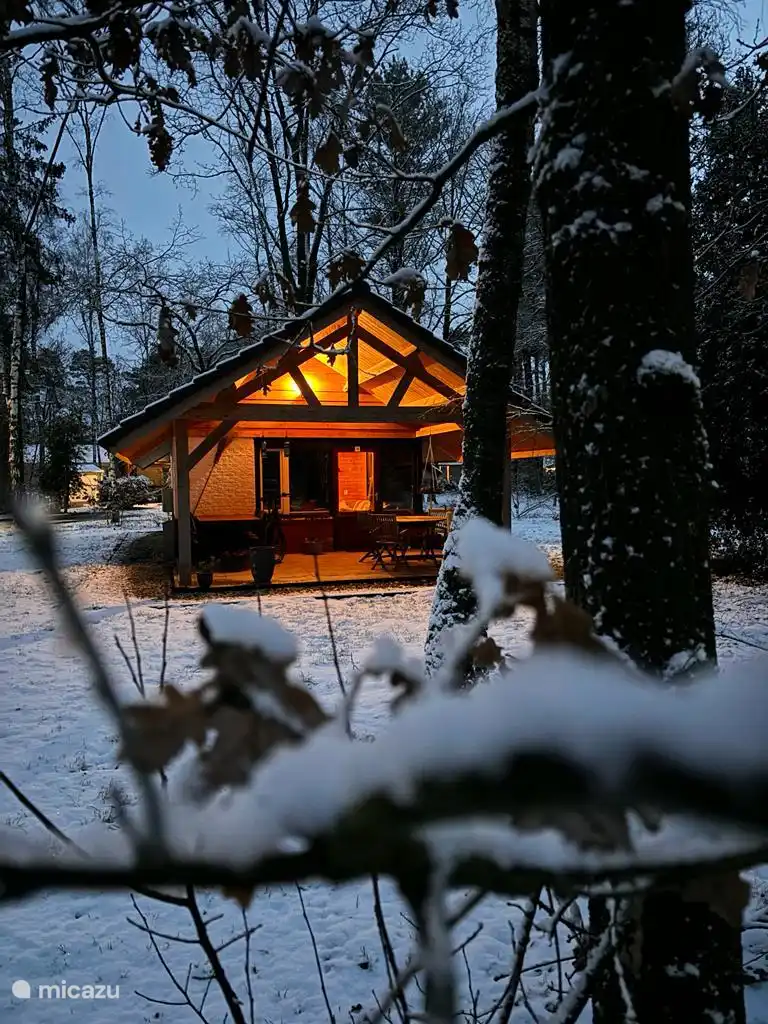 Atmosphärisches Winterbild von Boshuisje het Vosje