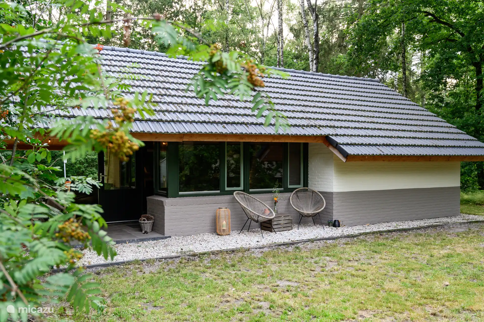 A cozy place to quietly read a book or enjoy nature.