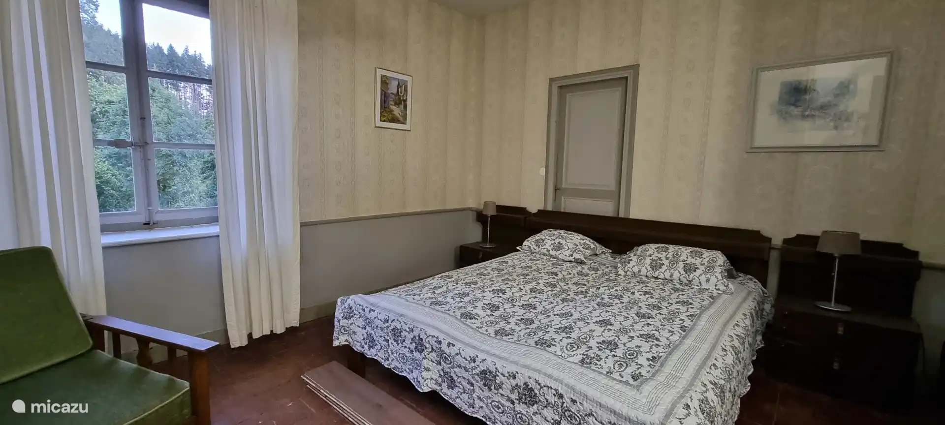 Bedroom 2 for renovation.