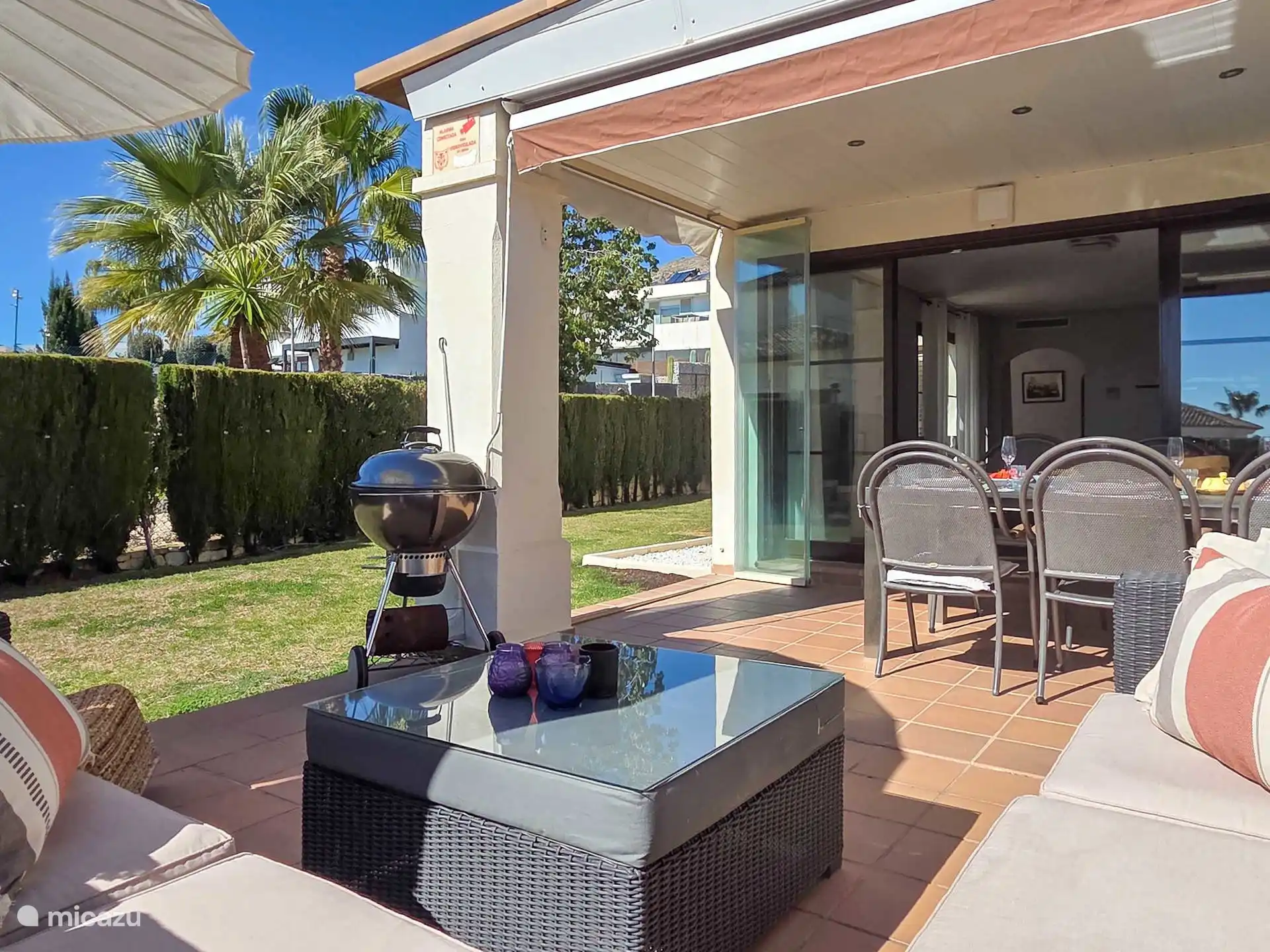 Casa Alegria - Zicht op de woonkamer