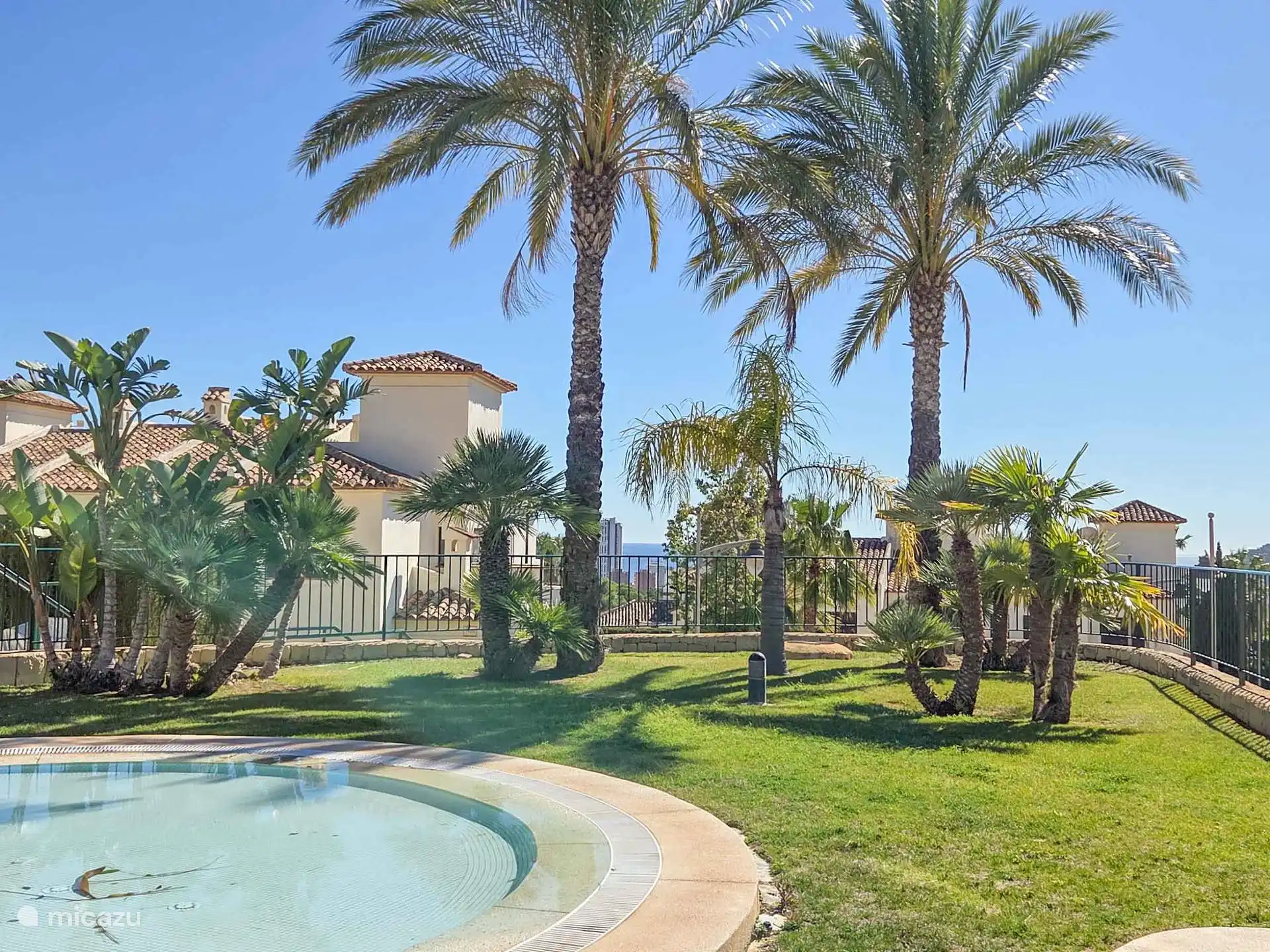 Casa Alegria - Zicht op Benidorm en de zee 