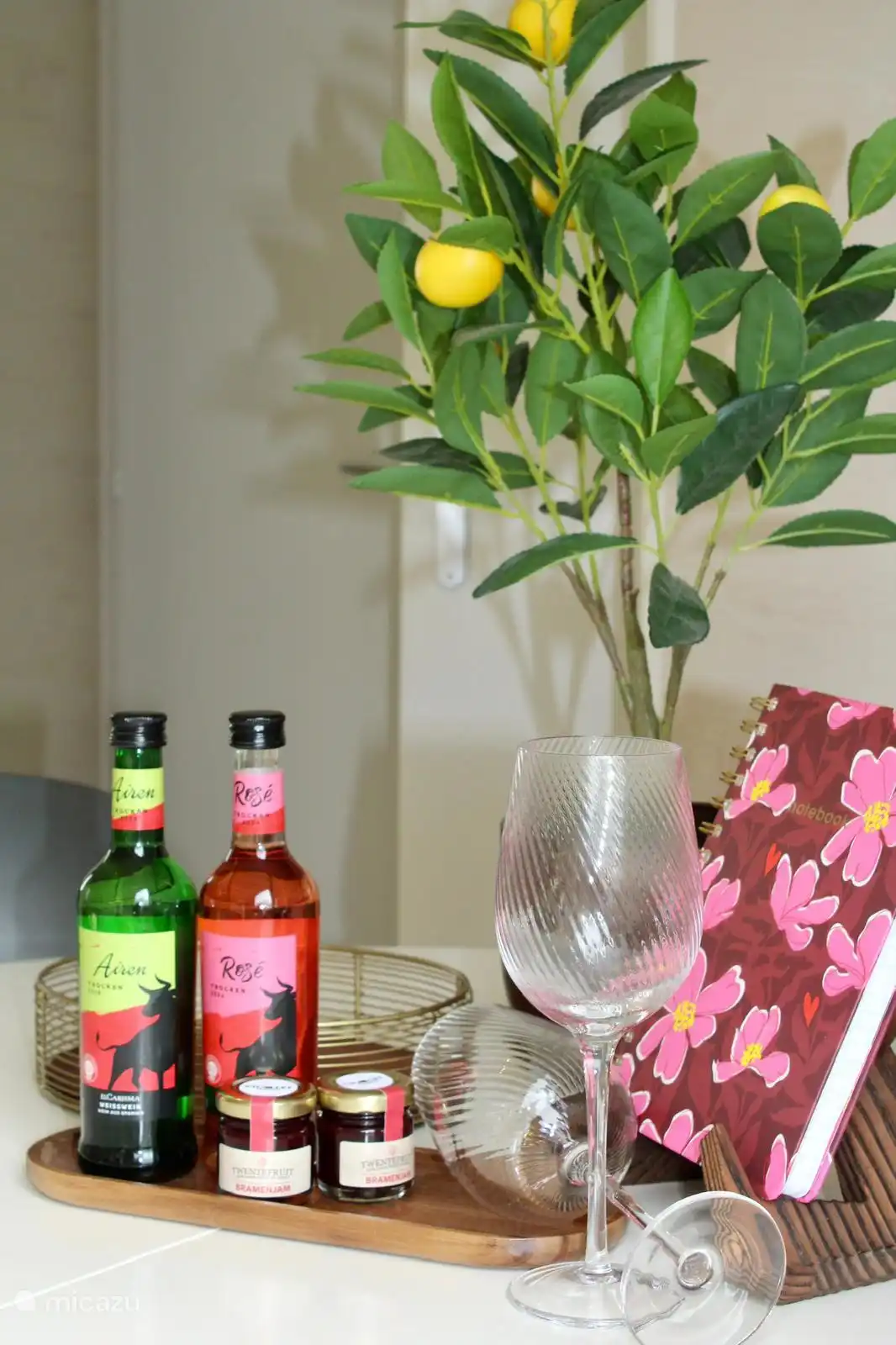 Salle à manger photo ambiante