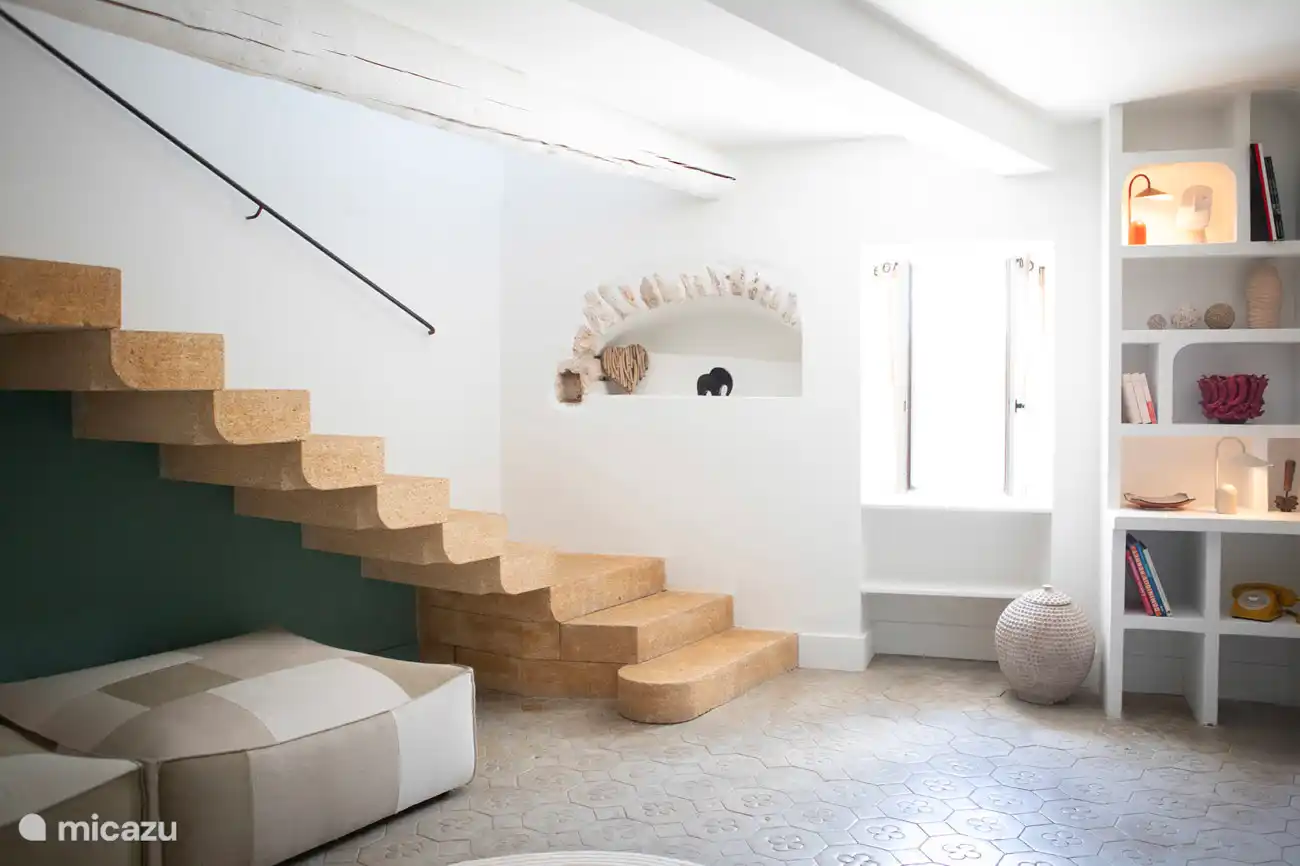 Eerste ontvangstruimte