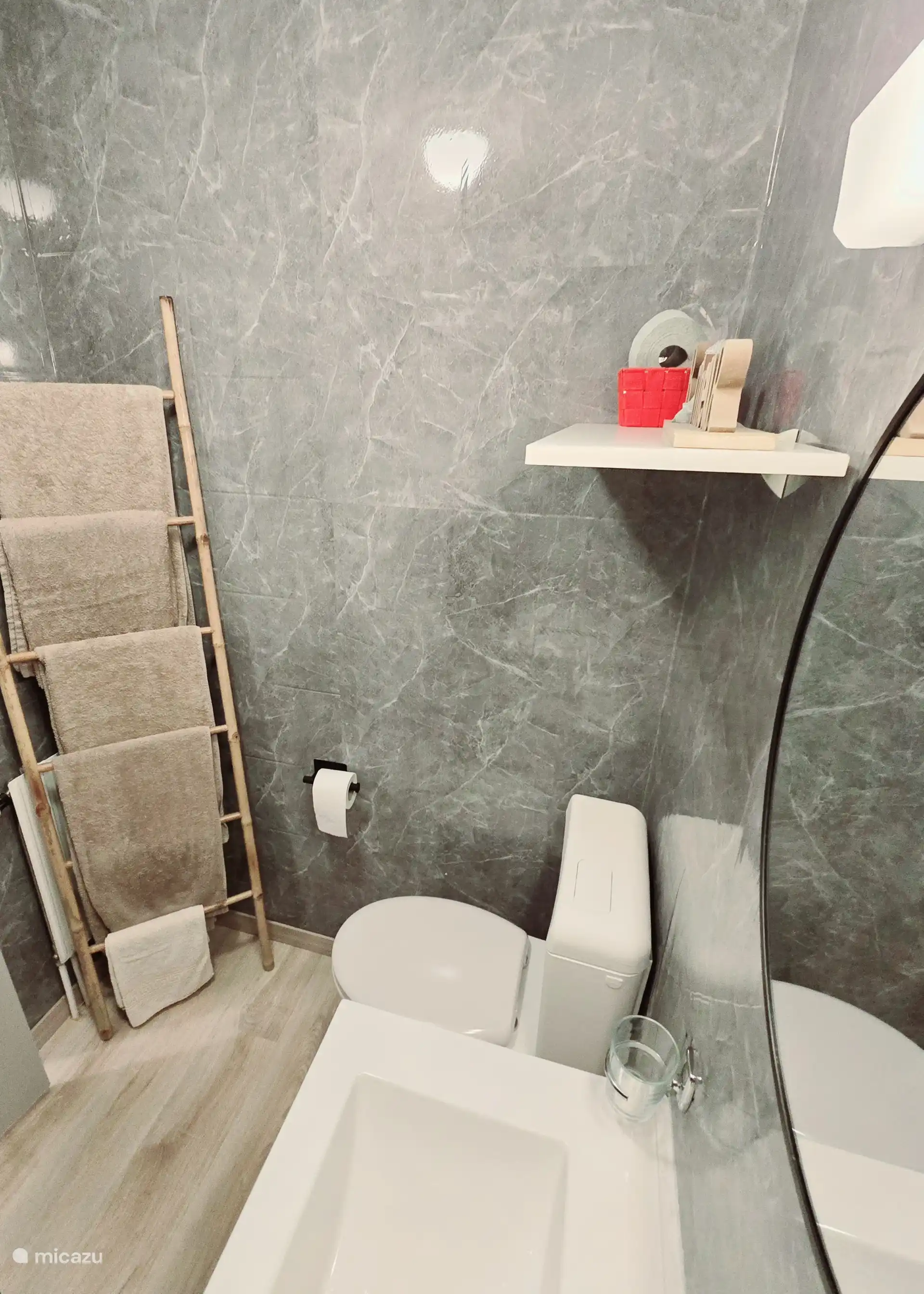 Ausgestattetes Badezimmer — Wohnung L'Écrin de Torgon, Mietwalis