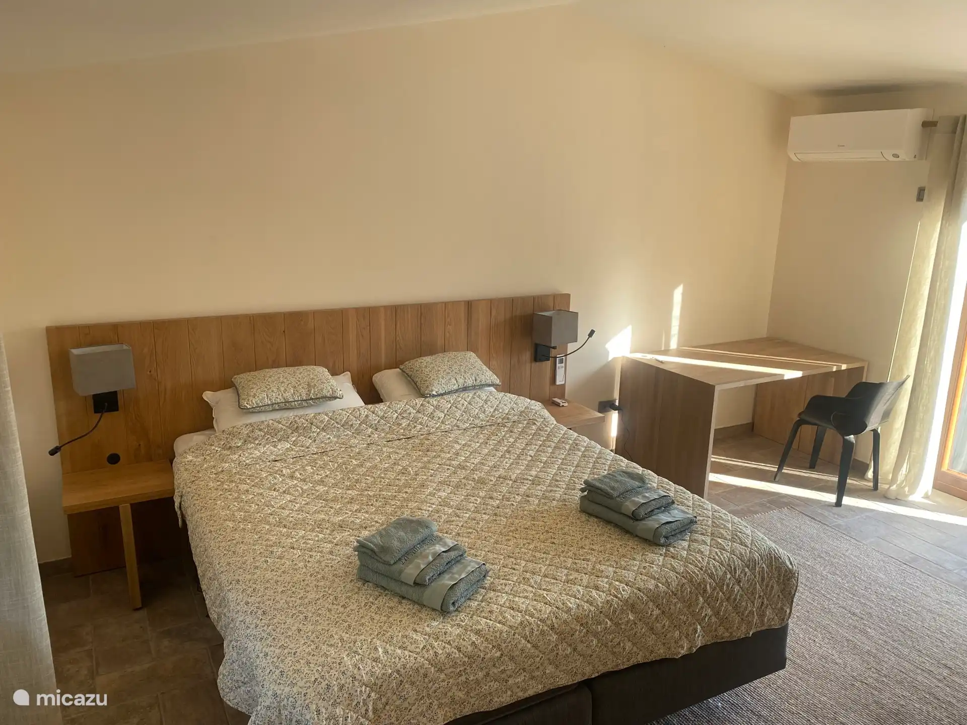 Grote slaapkamer 1e verdieping