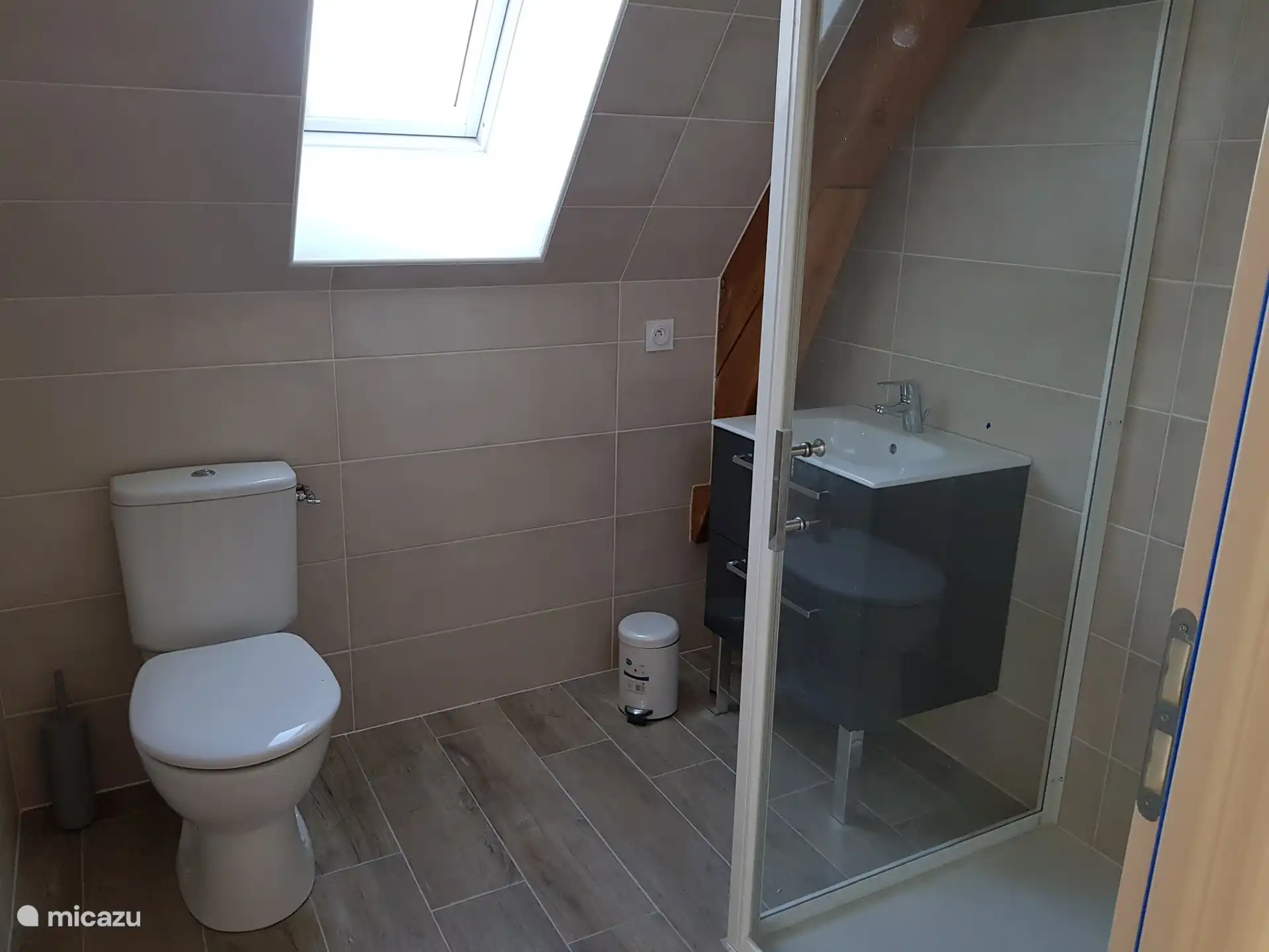 Doucheruimte op de eerste verdieping