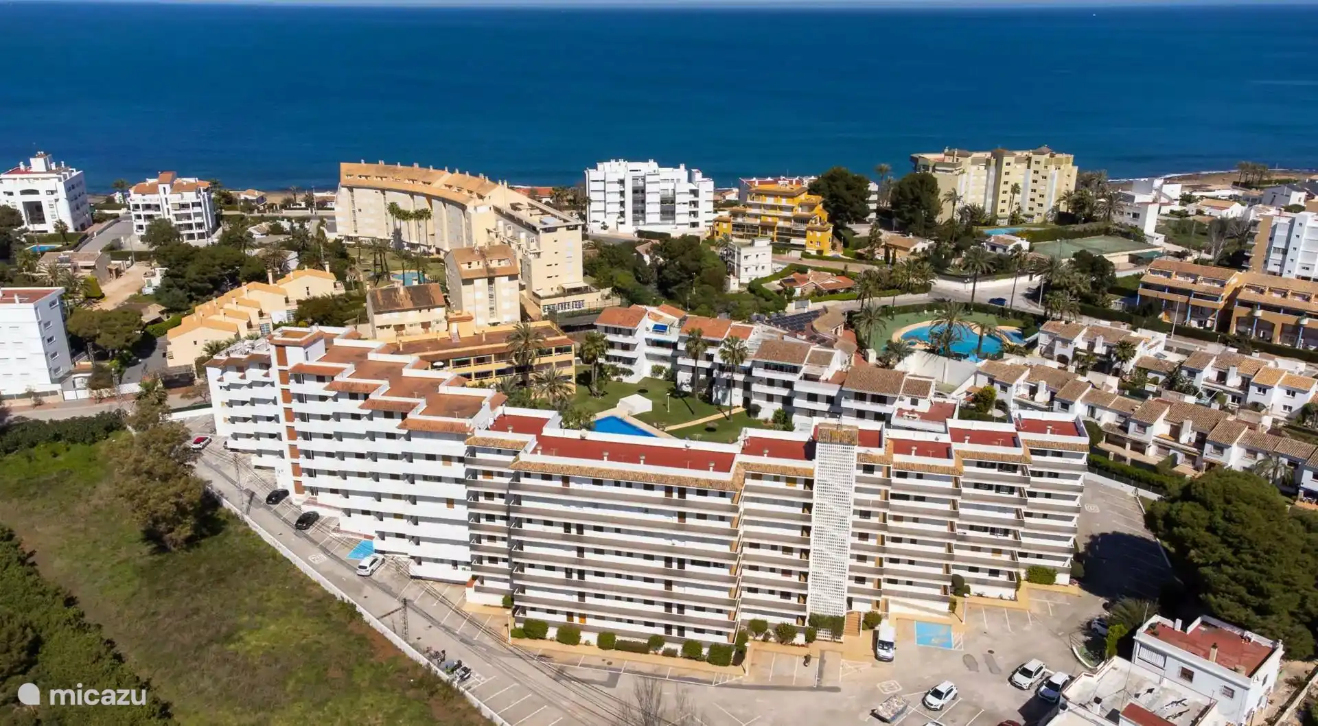 Luchtfoto gebouw Don Pepe