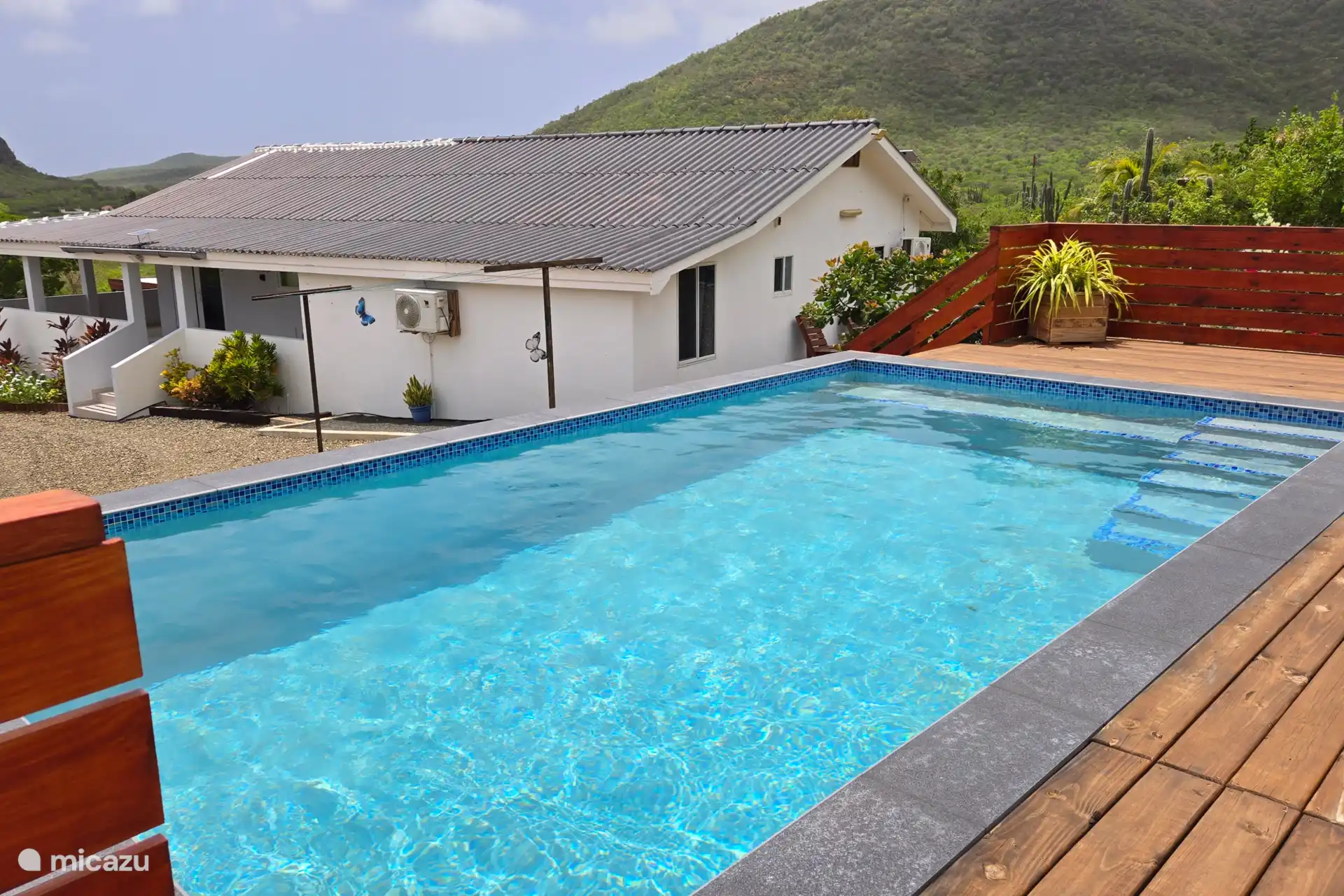 Of je nu wilt ontspannen, de natuur wilt verkennen of wilt genieten van prachtige uitzichten—Villa Kadushi biedt alles voor een onvergetelijk verblijf op Curaçao.