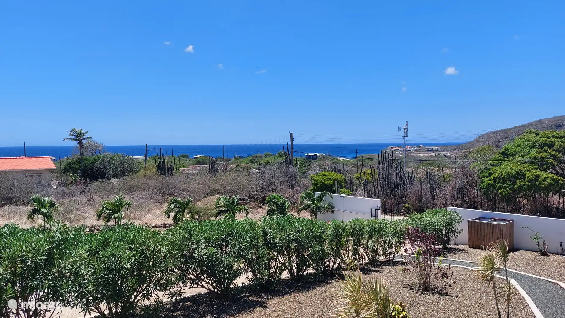 Omringd door natuur en dichtbij enkele van de mooiste stranden van het eiland.