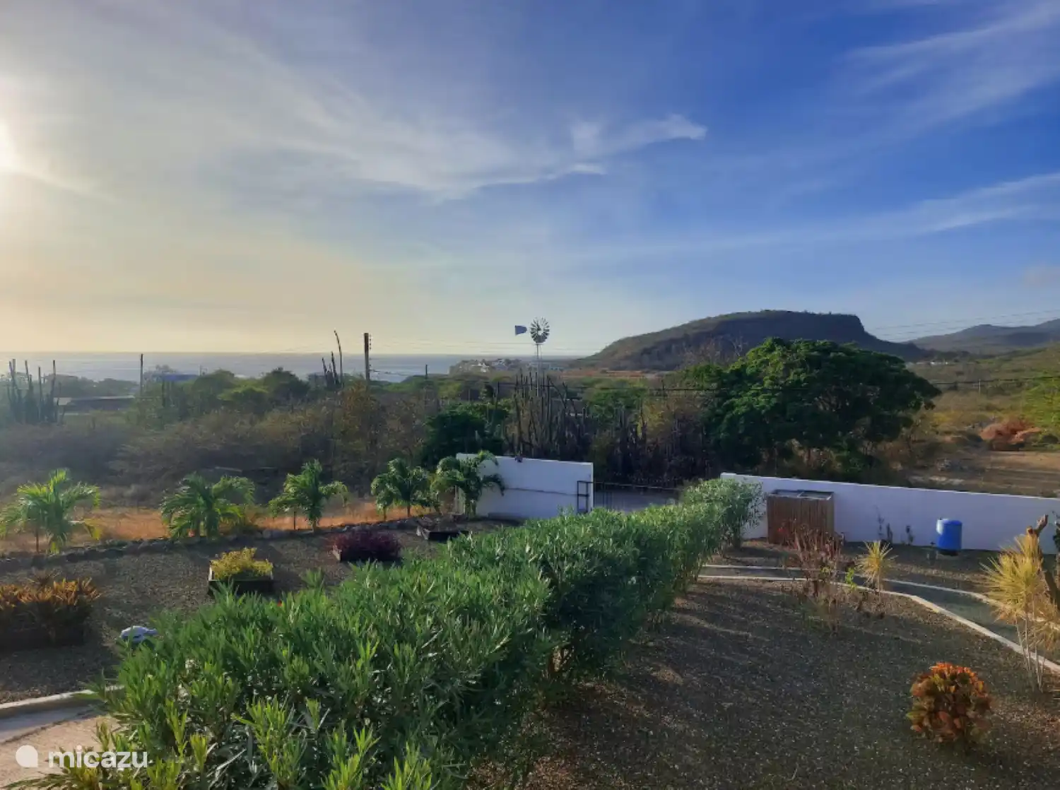 Omringd door natuur en dichtbij enkele van de mooiste stranden van het eiland.