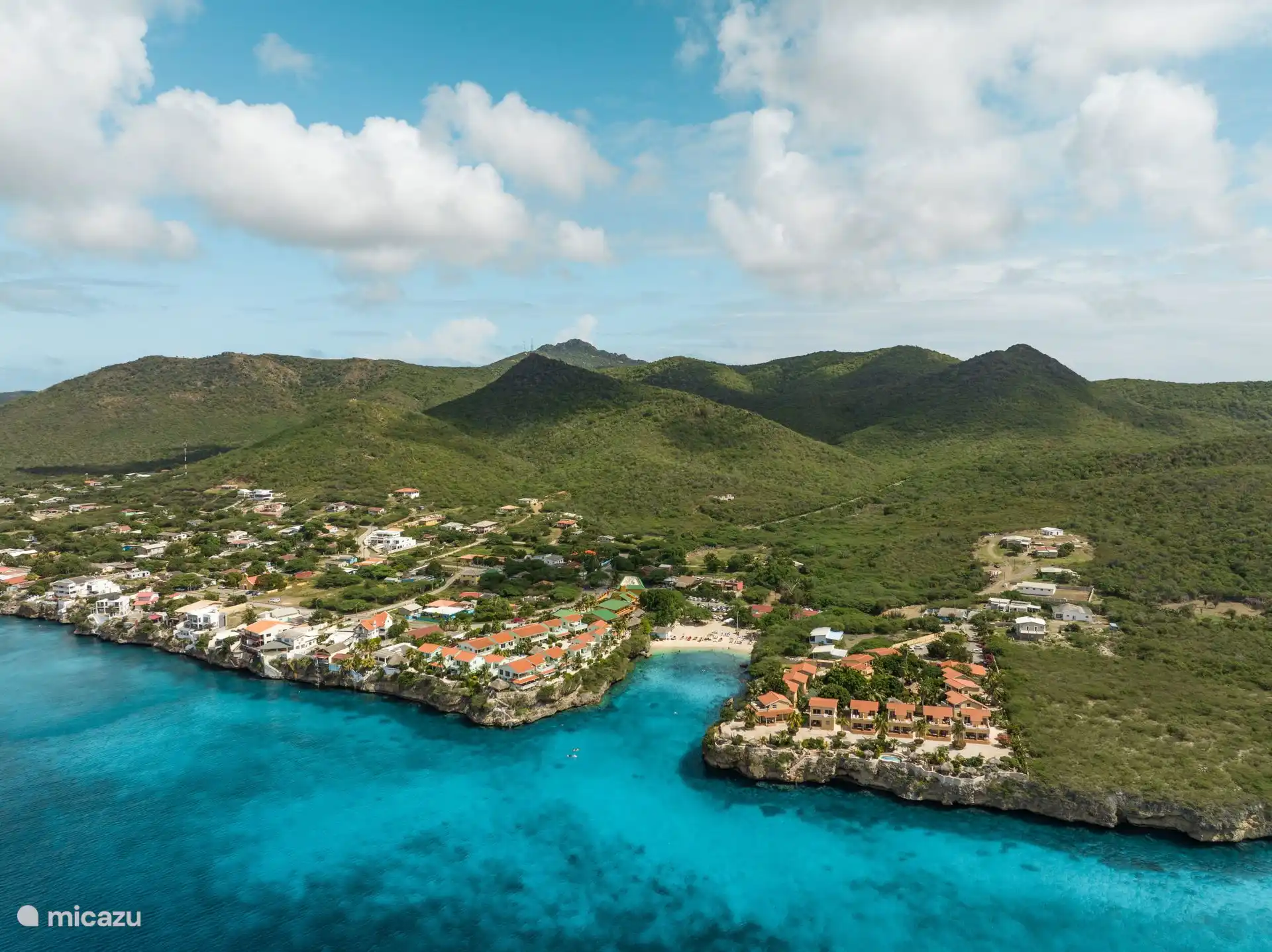 Playa Lagun – een schilderachtige baai, bekend om zeeschildpadden en snorkelmogelijkheden