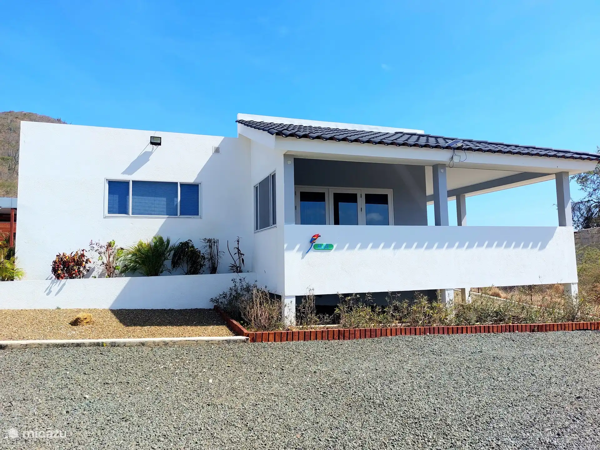 Comfortabele villa gelegen op een rustig, afgesloten terrein in het sfeervolle dorp Lagun.