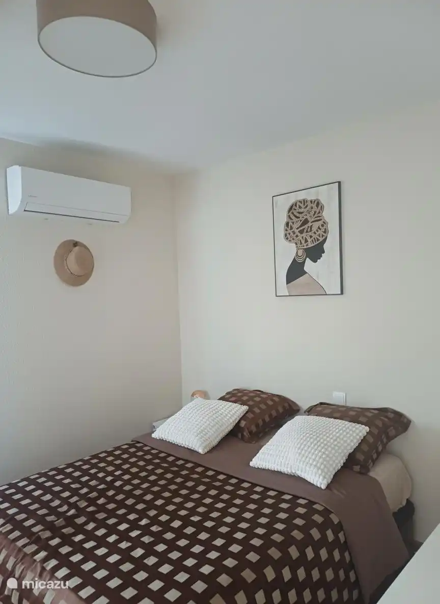 Slaapkamer 2 (tweepersoonsbed 160cm)