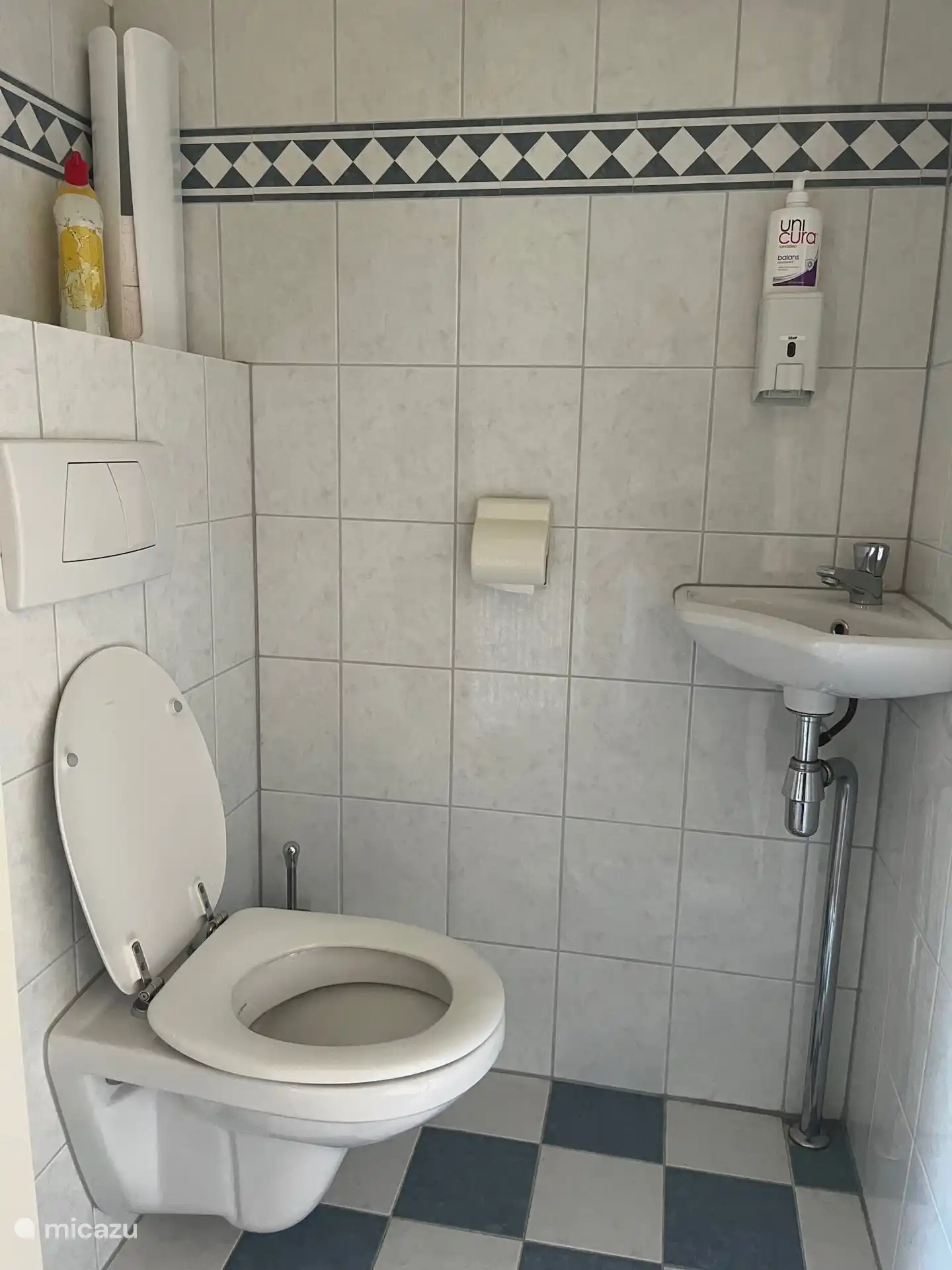 Toilet op begane grond
