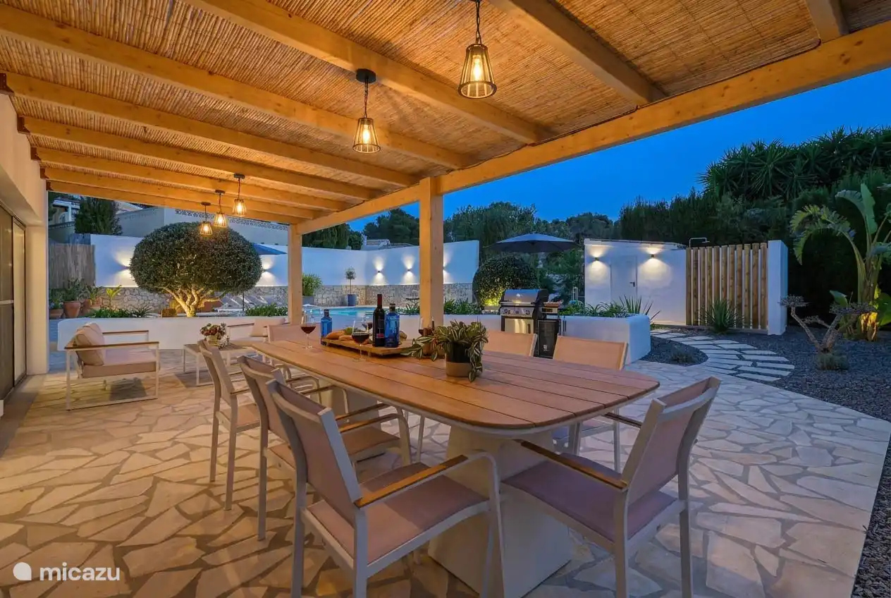 Coziness when it gets dark